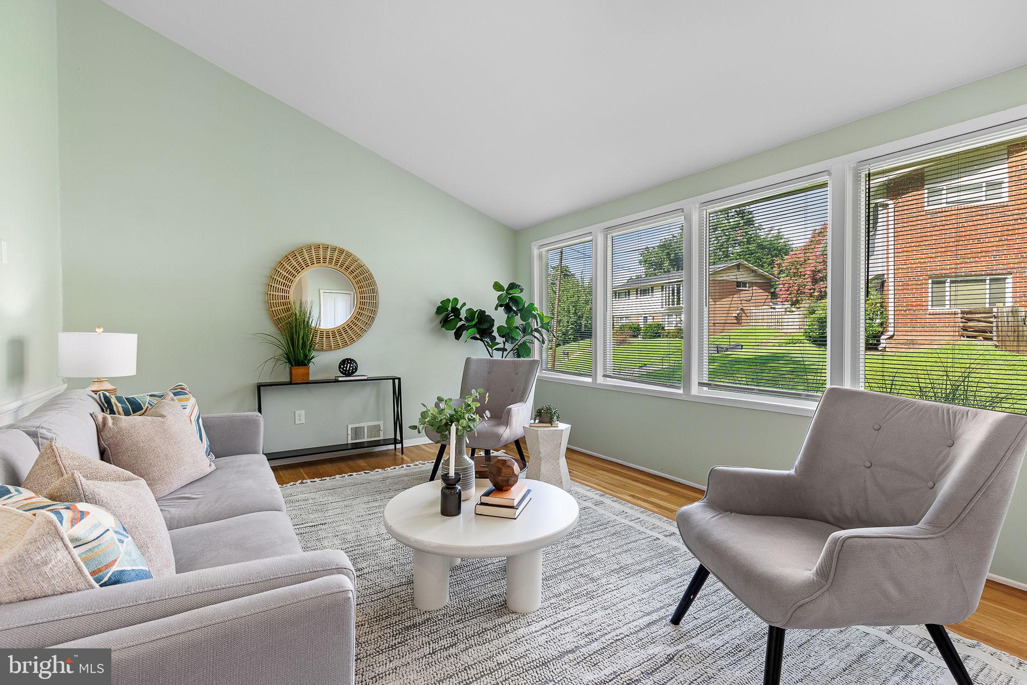 5608 ETON COURT
