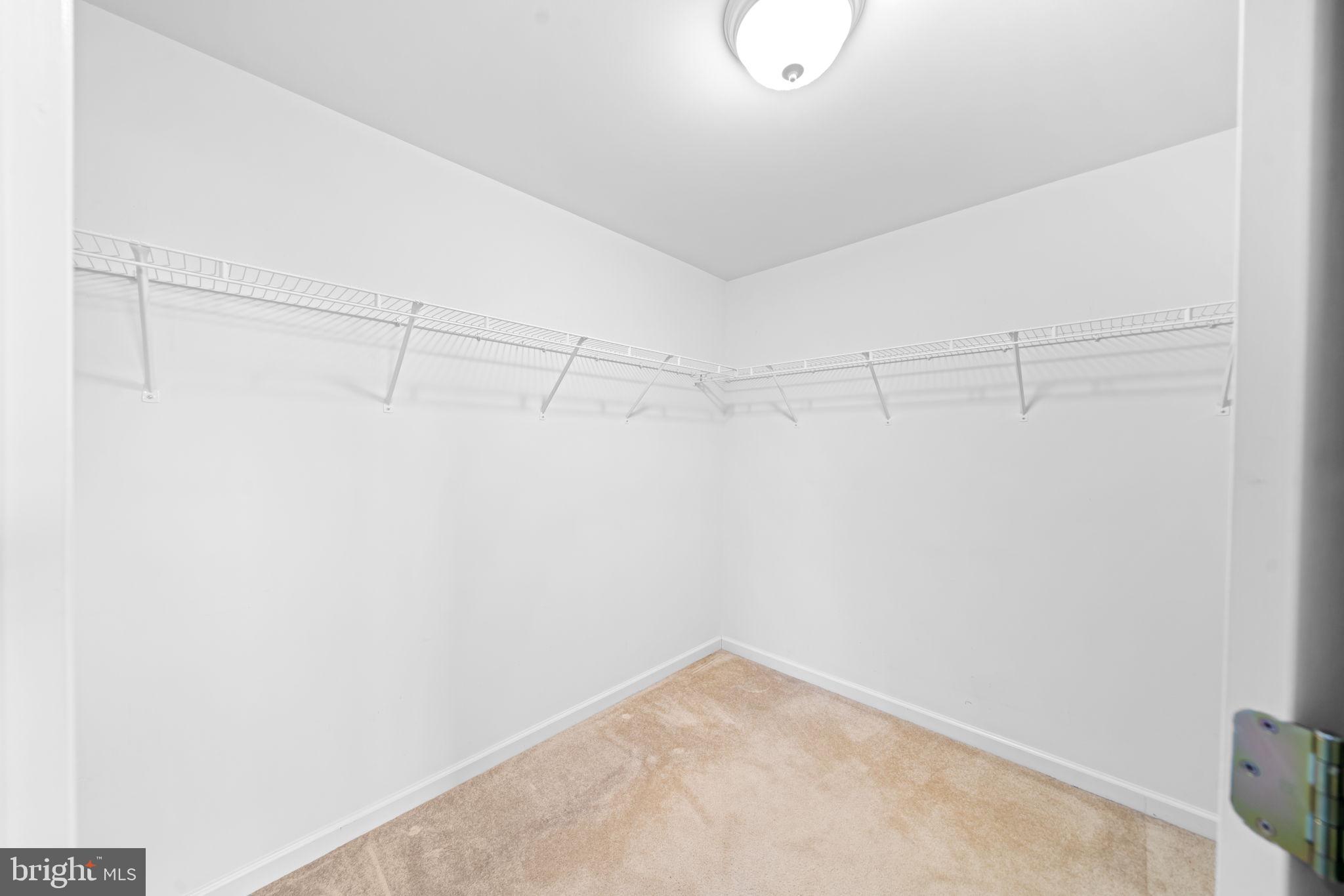 VICTORIA GARDENS - Residential