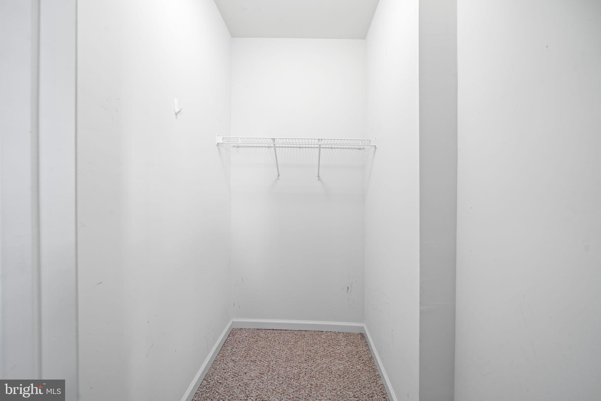 VICTORIA GARDENS - Residential