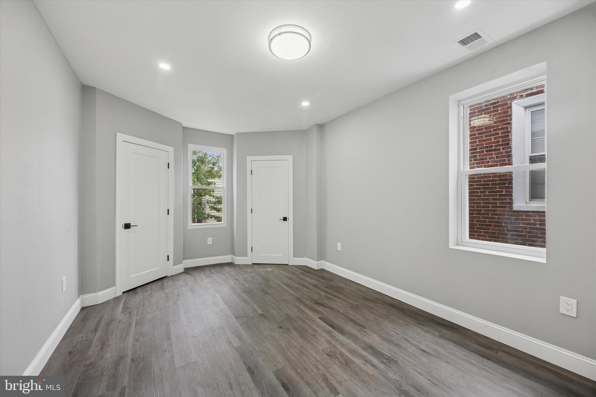 PHILADELPHIA (SOUTHWEST) - Residential