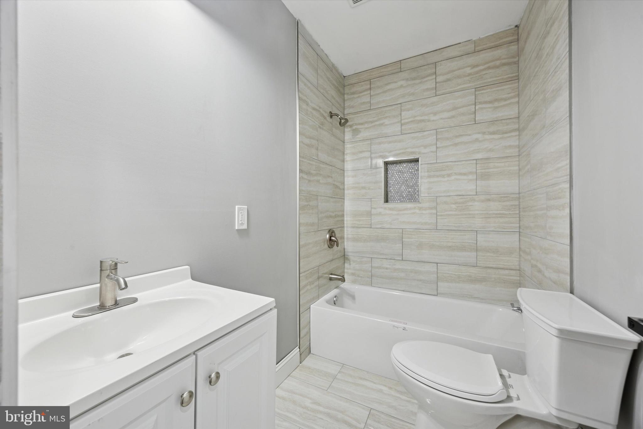 PHILADELPHIA (SOUTHWEST) - Residential