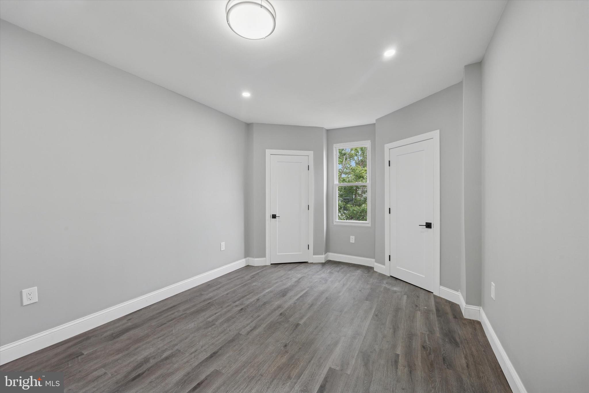 PHILADELPHIA (SOUTHWEST) - Residential