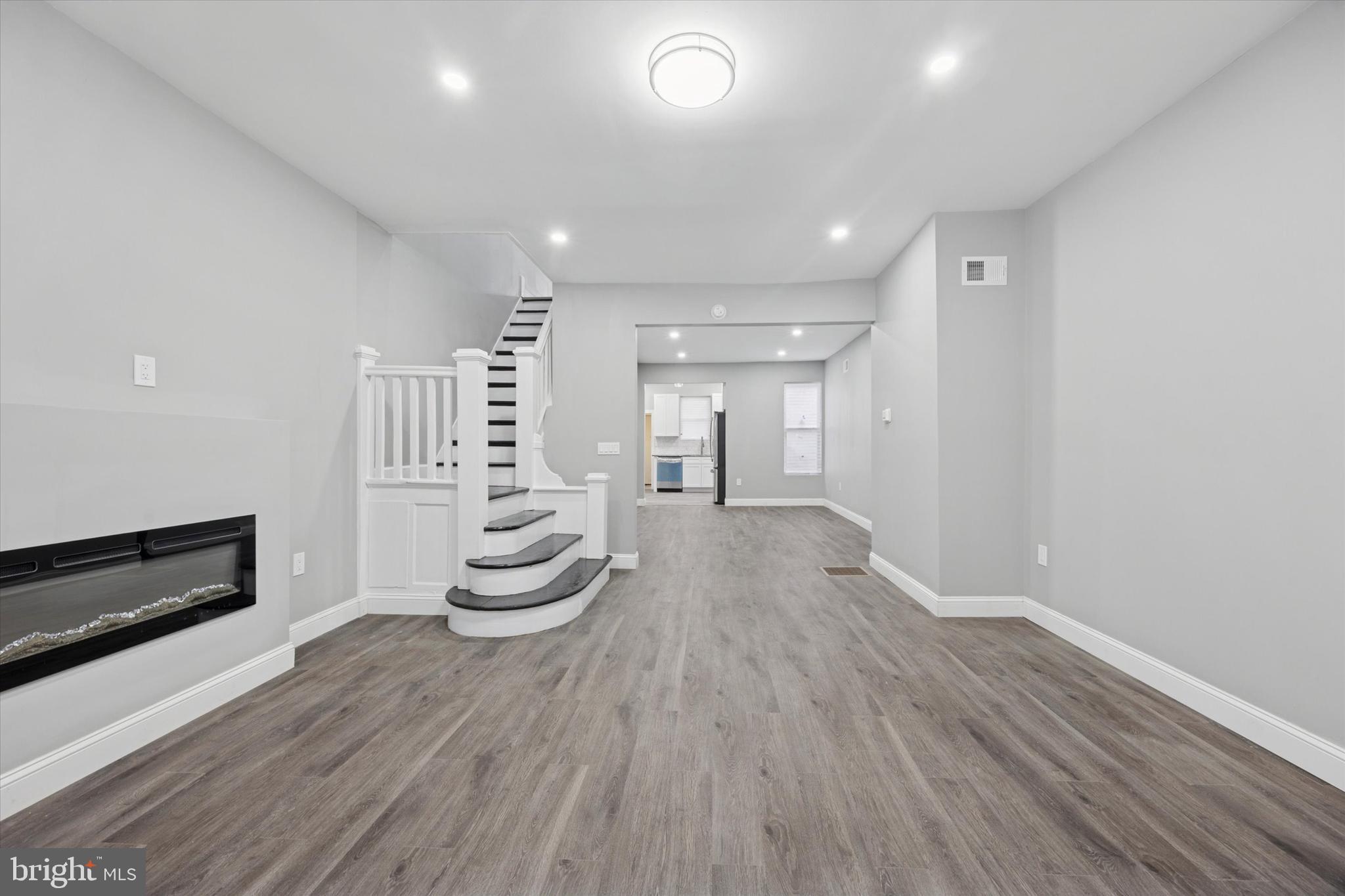 PHILADELPHIA (SOUTHWEST) - Residential