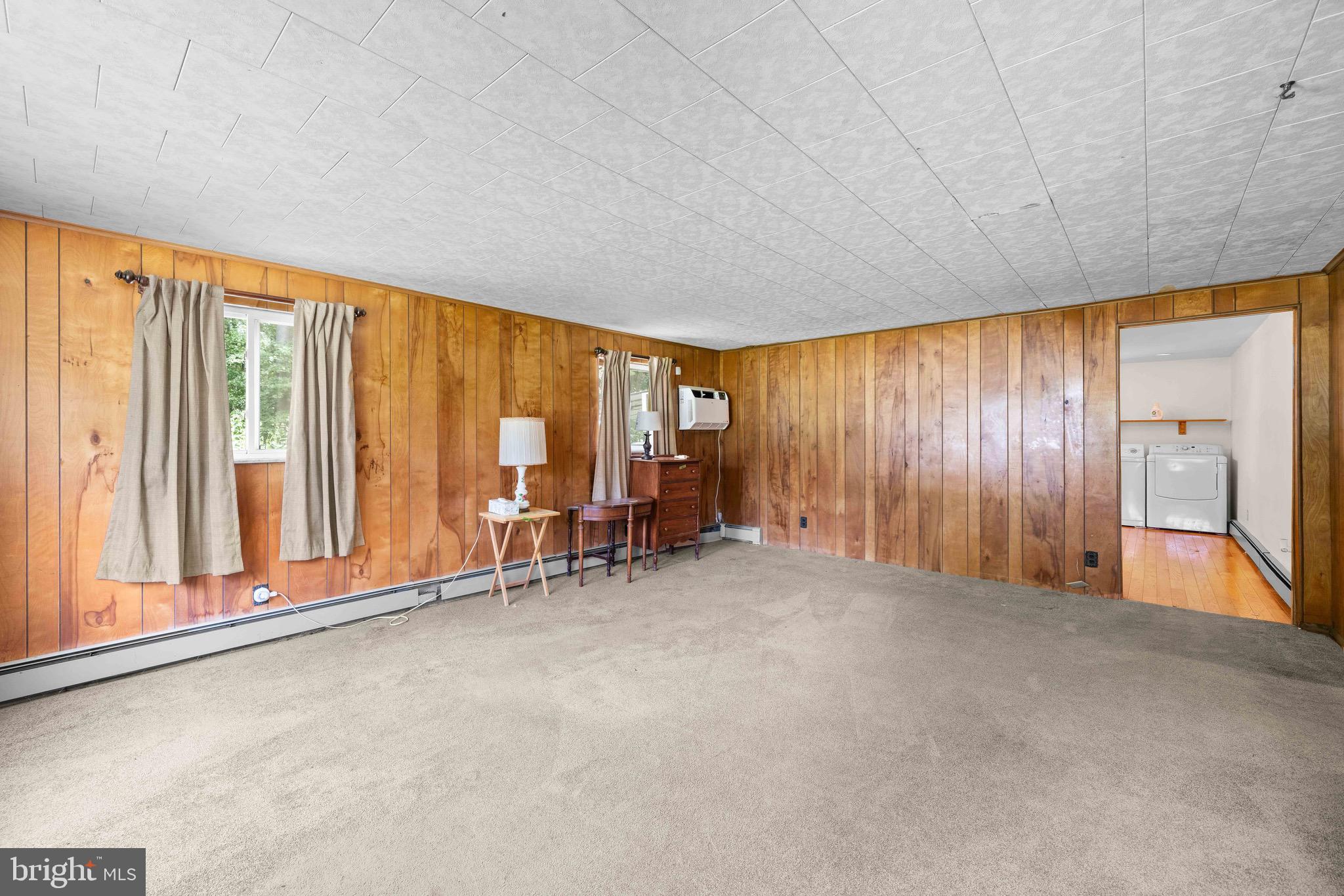 951 BARKSDALE ROAD