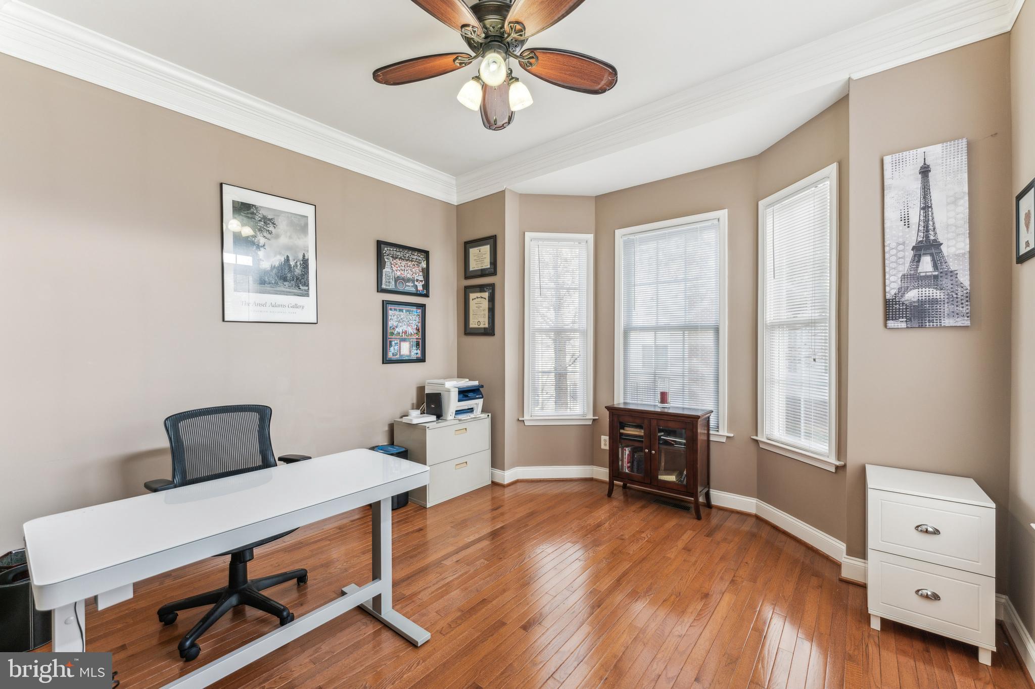 OAK HILL MANOR - Residential