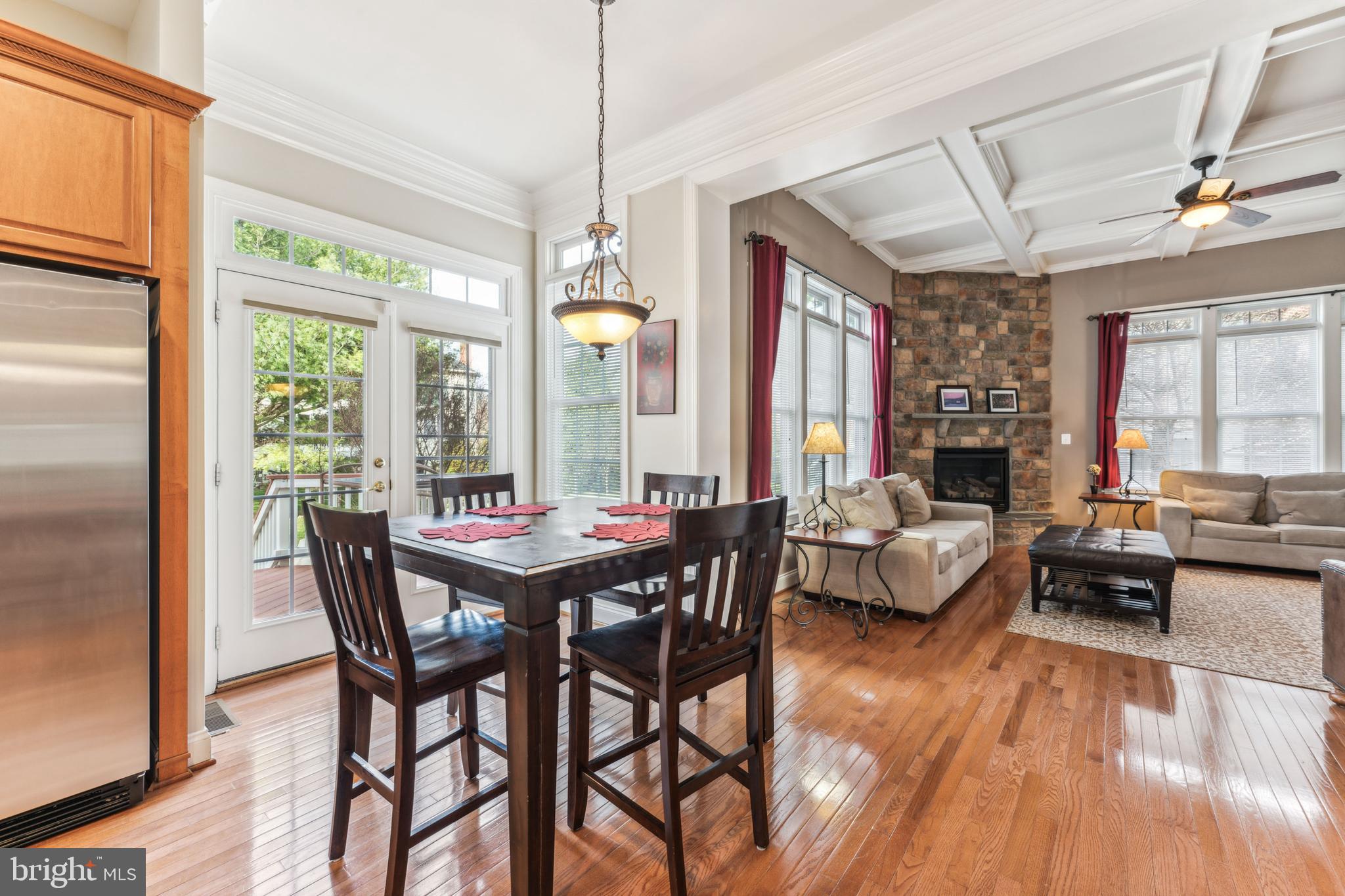 OAK HILL MANOR - Residential