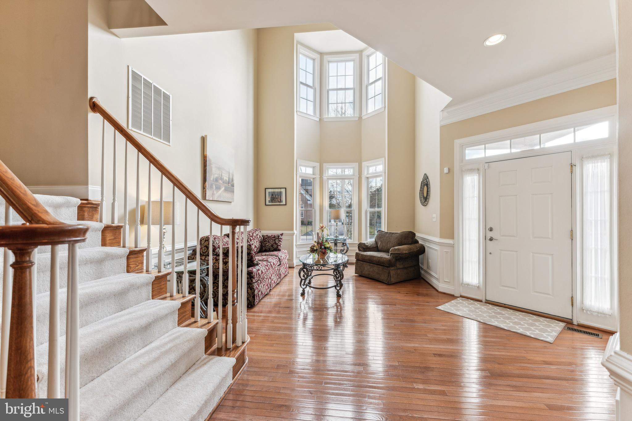 OAK HILL MANOR - Residential