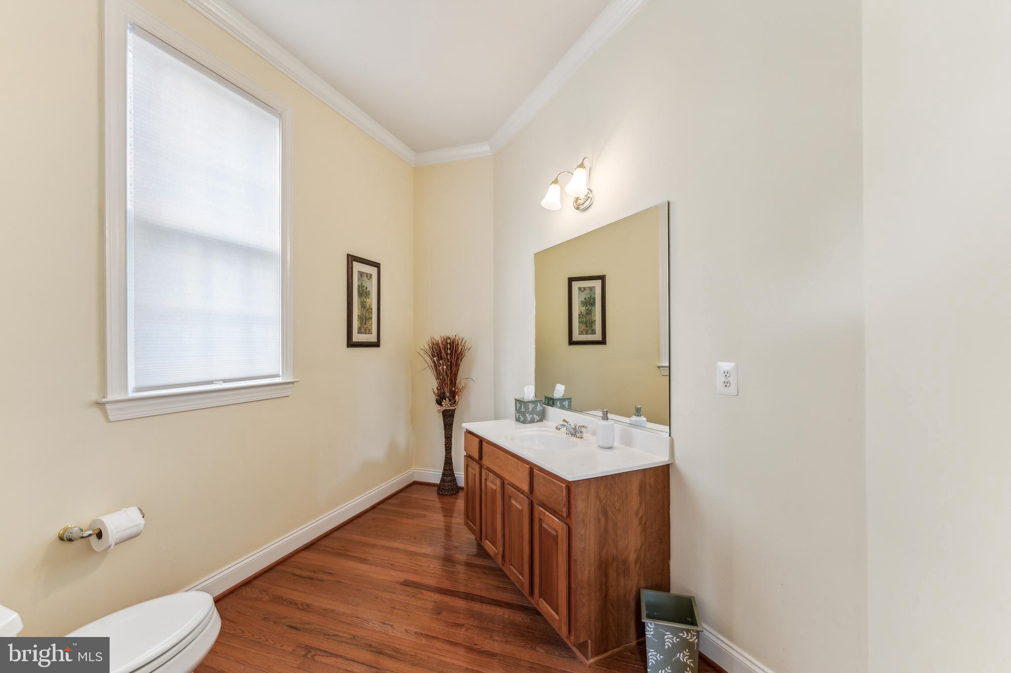 OAK HILL MANOR - Residential