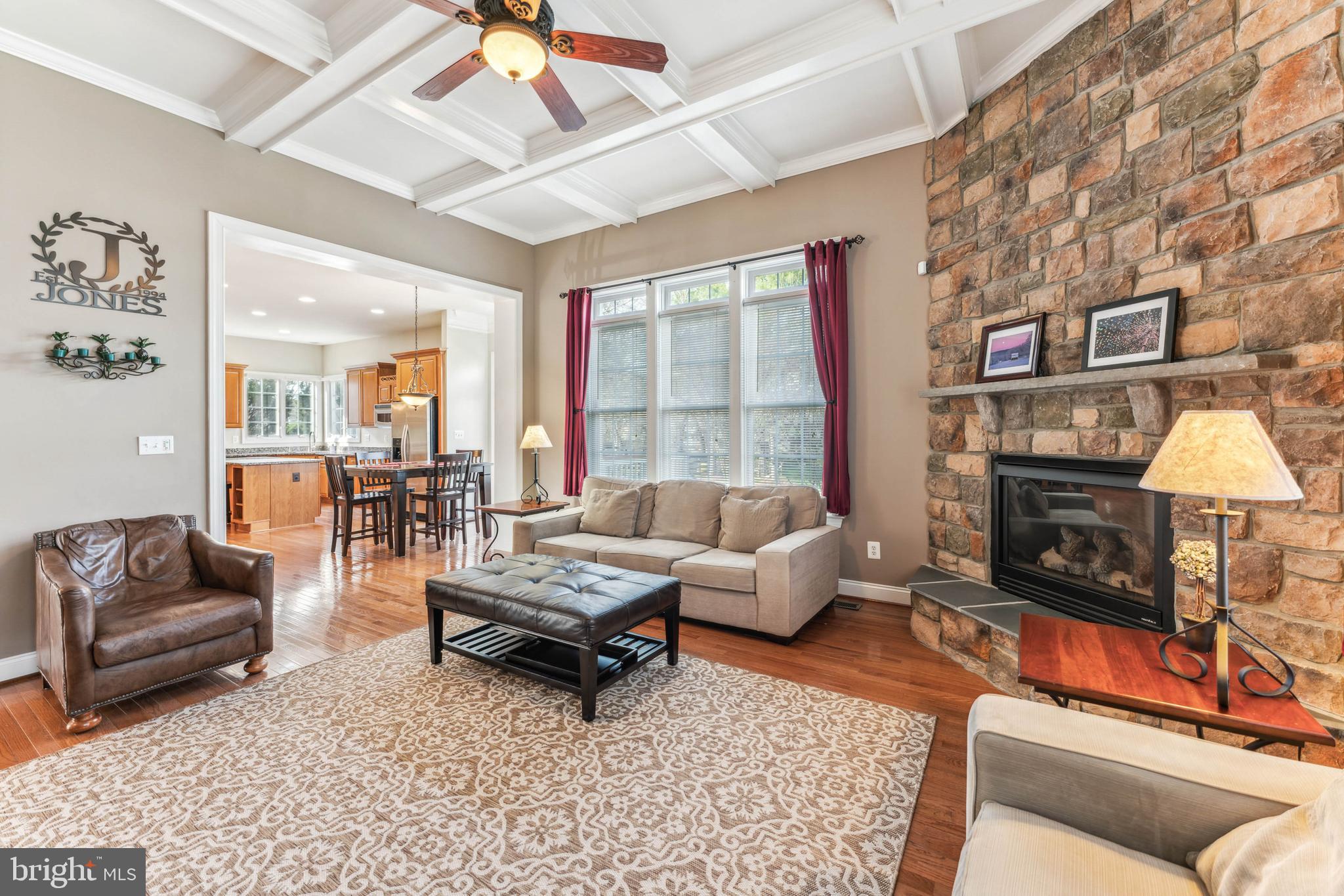 OAK HILL MANOR - Residential