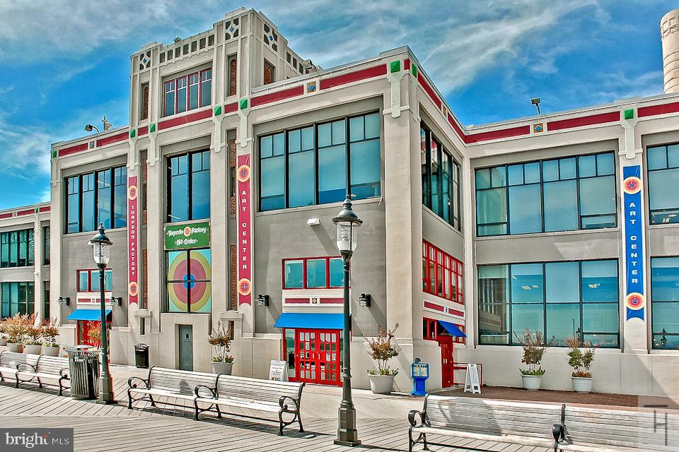 OLD TOWN ALEXANDRIA - Residential