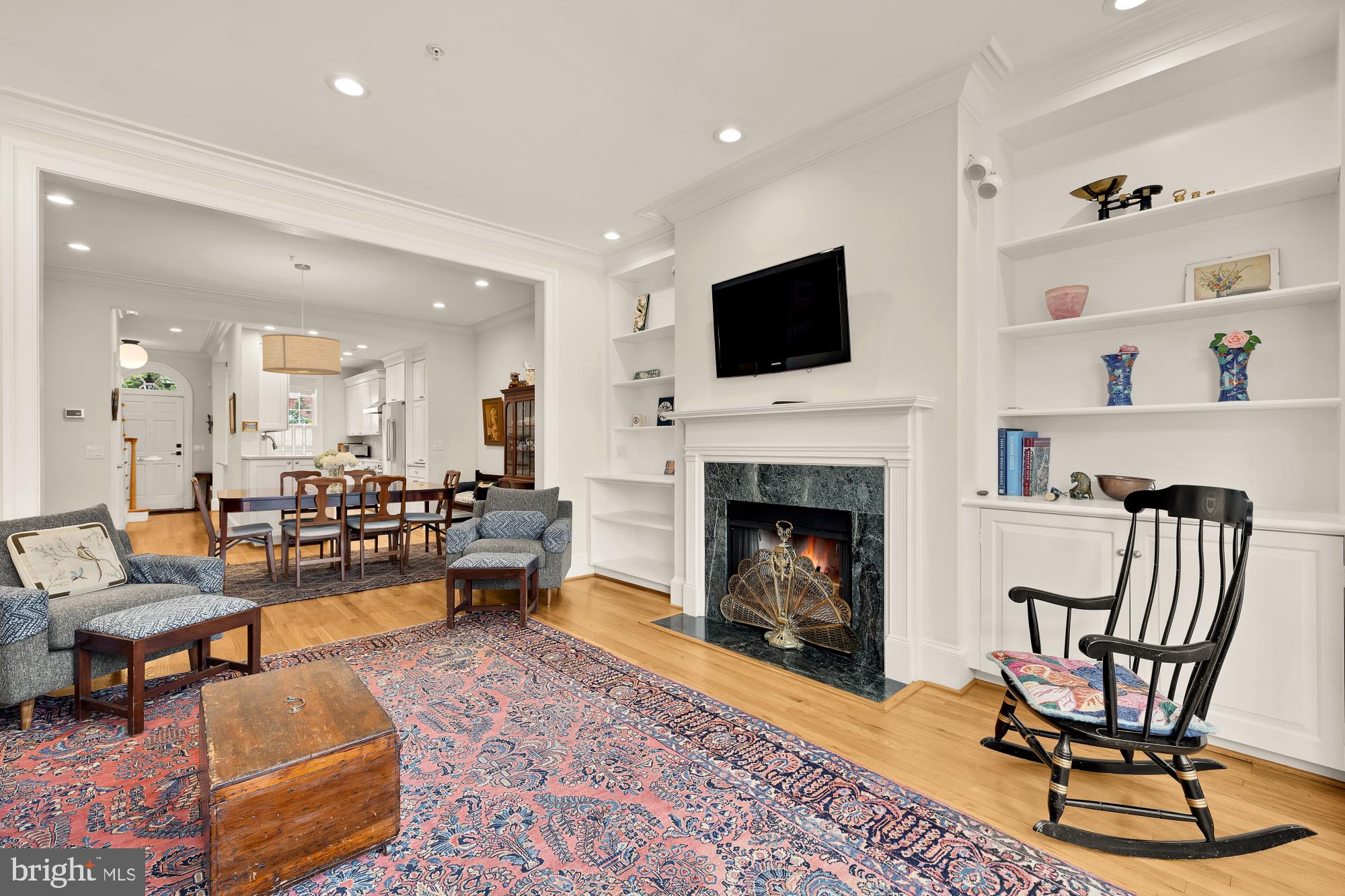 OLD TOWN ALEXANDRIA - Residential