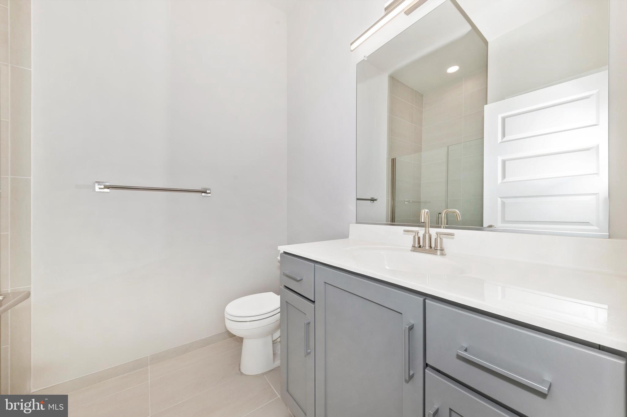 ASPEN LAKE LINGANORE - Residential