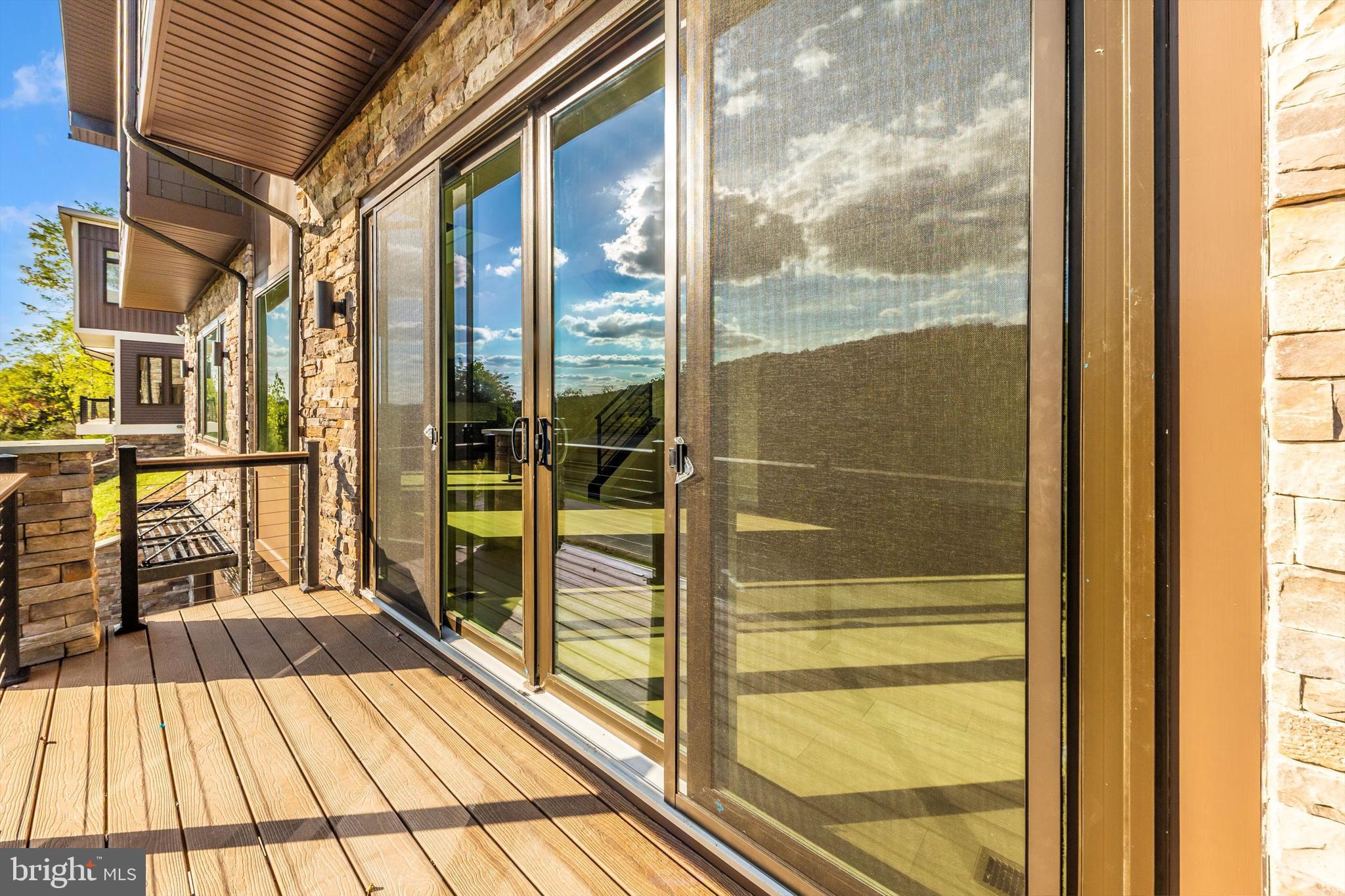 ASPEN LAKE LINGANORE - Residential