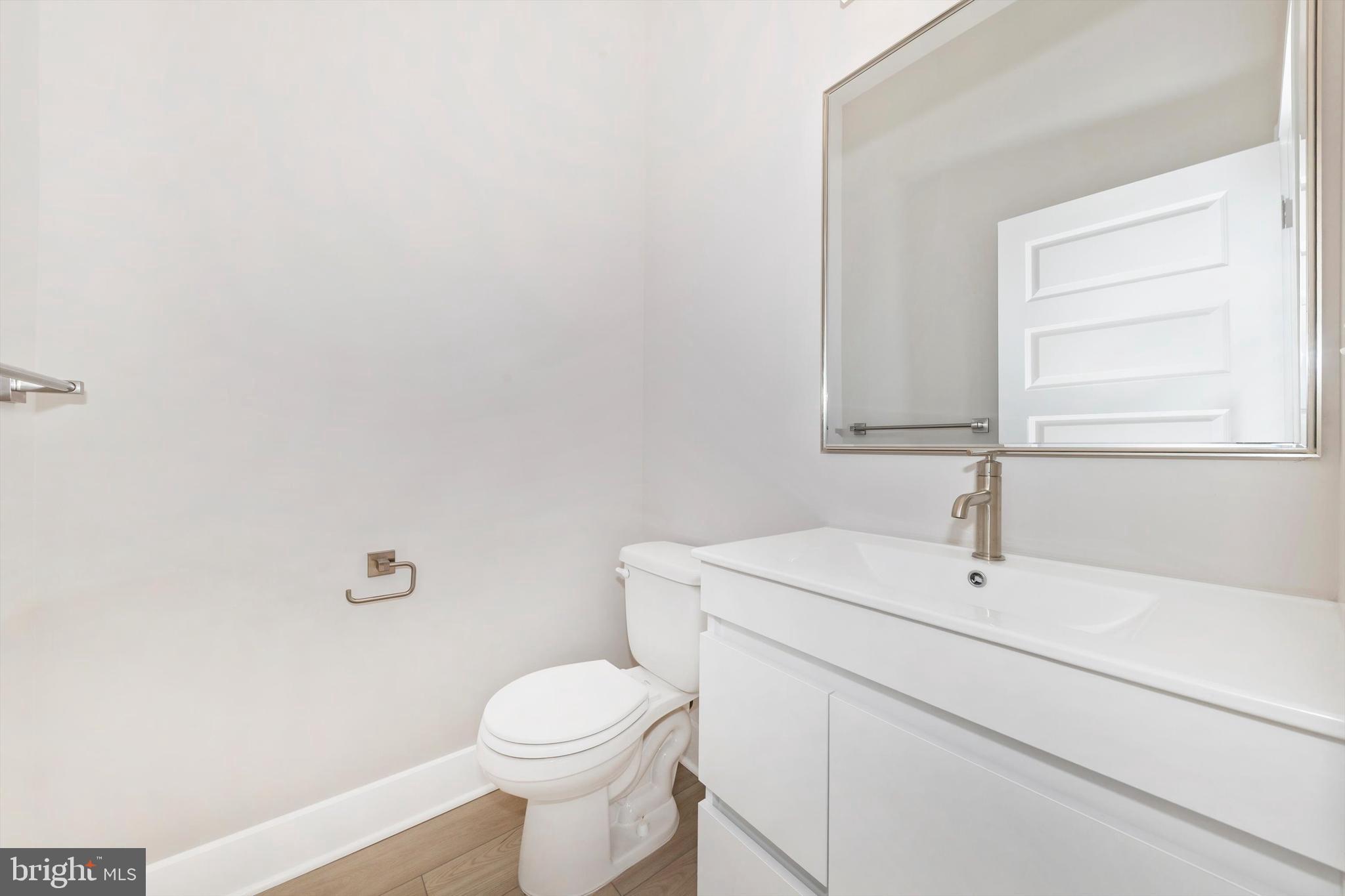 ASPEN LAKE LINGANORE - Residential