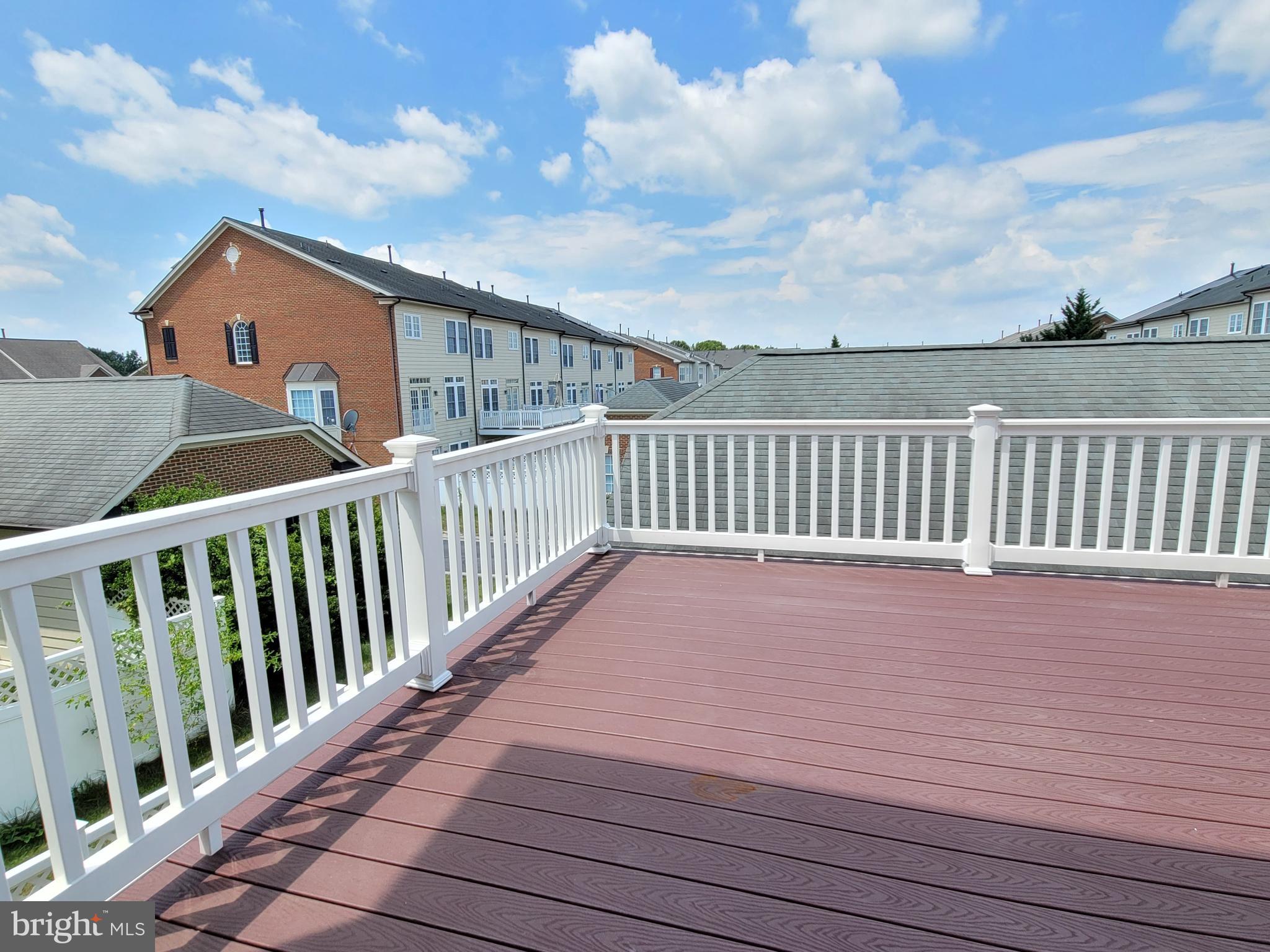 VILLAGES OF URBANA - Residential Lease