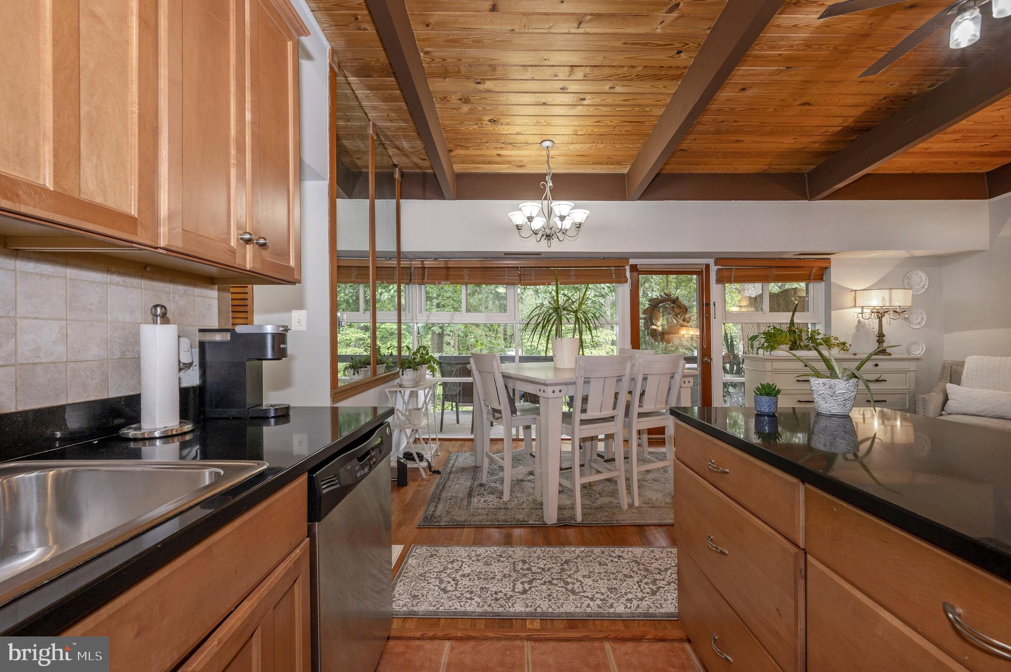 HERITAGE WOODS NORTH - Residential