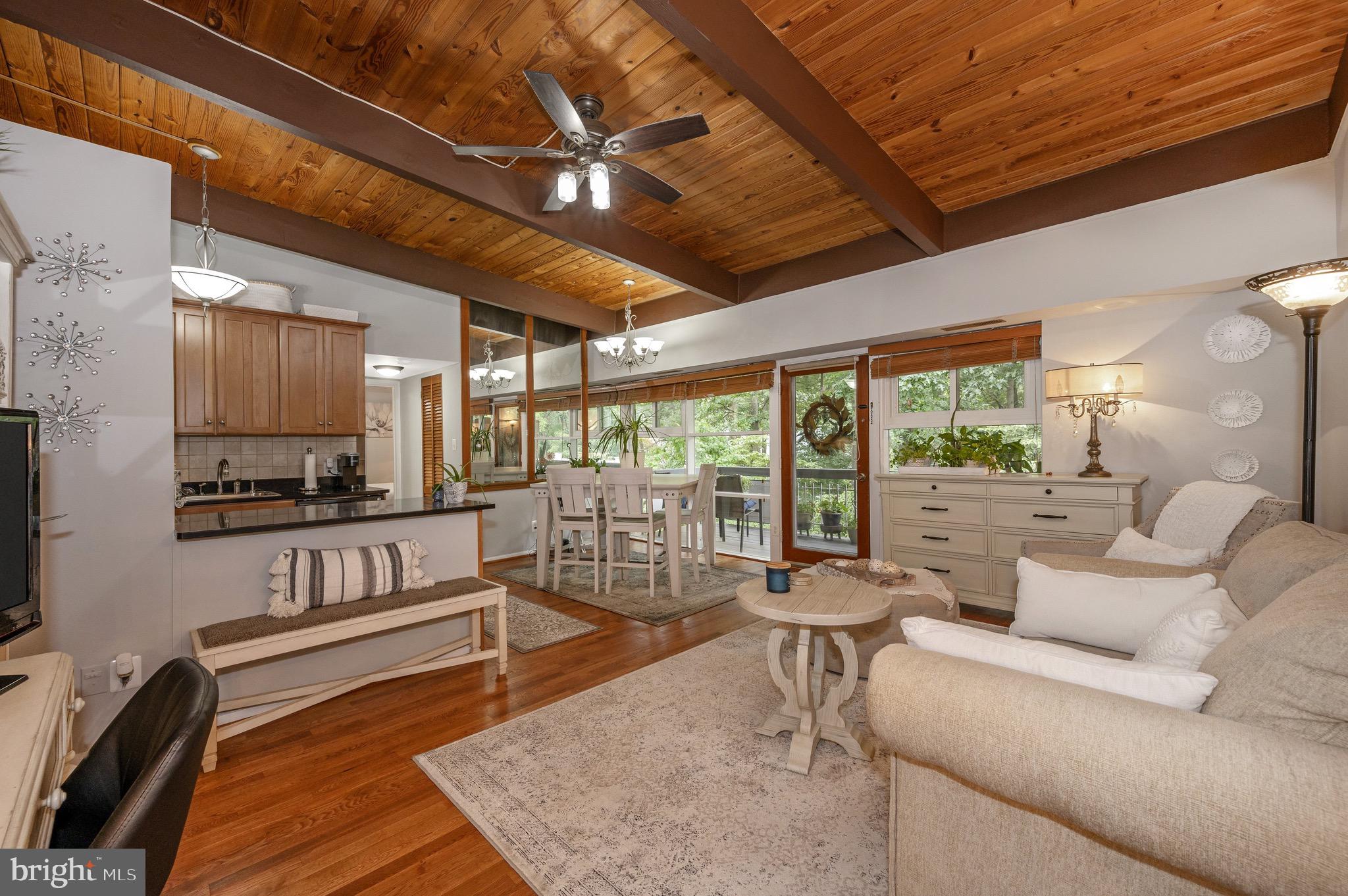 HERITAGE WOODS NORTH - Residential