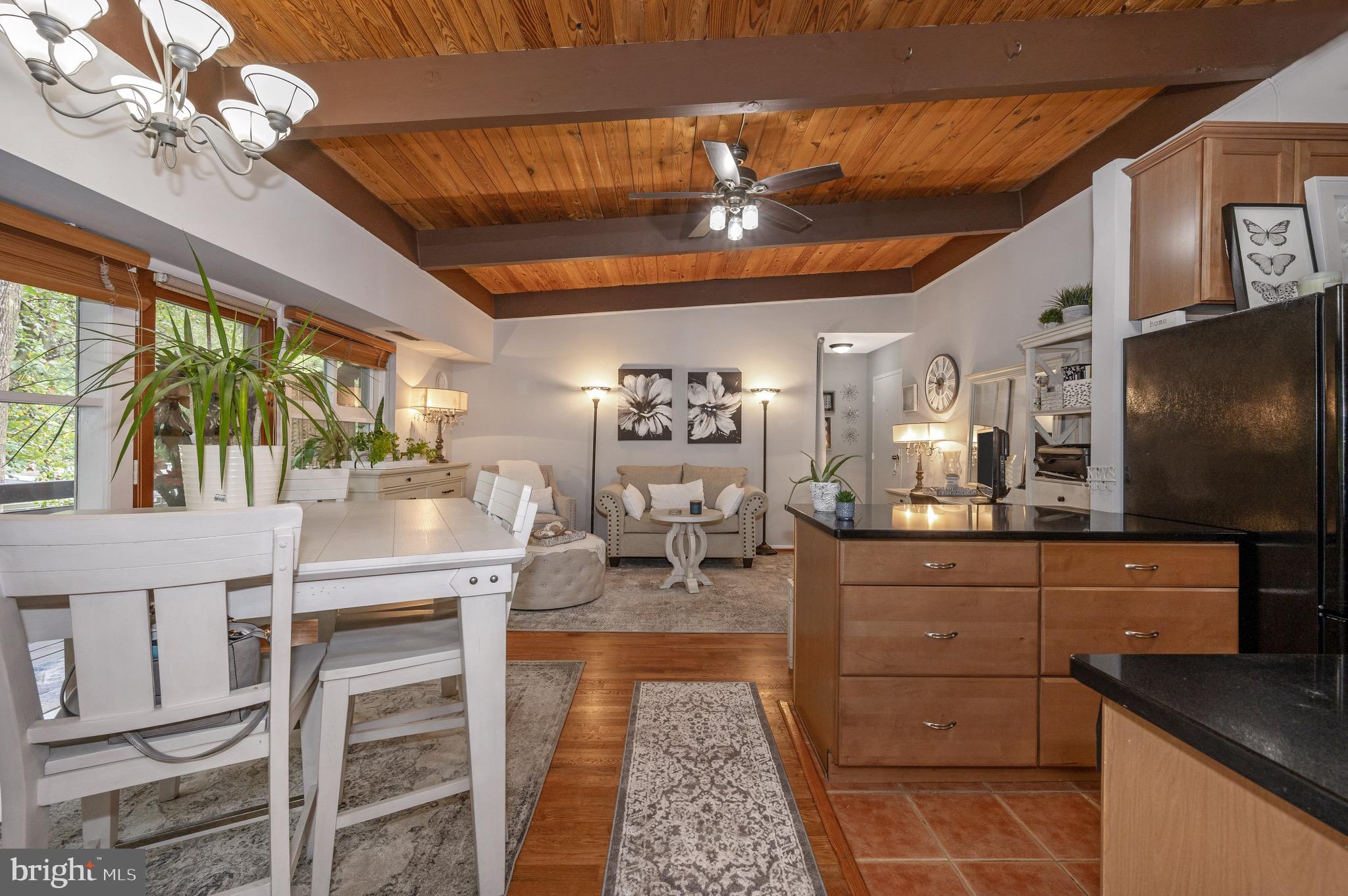 HERITAGE WOODS NORTH - Residential