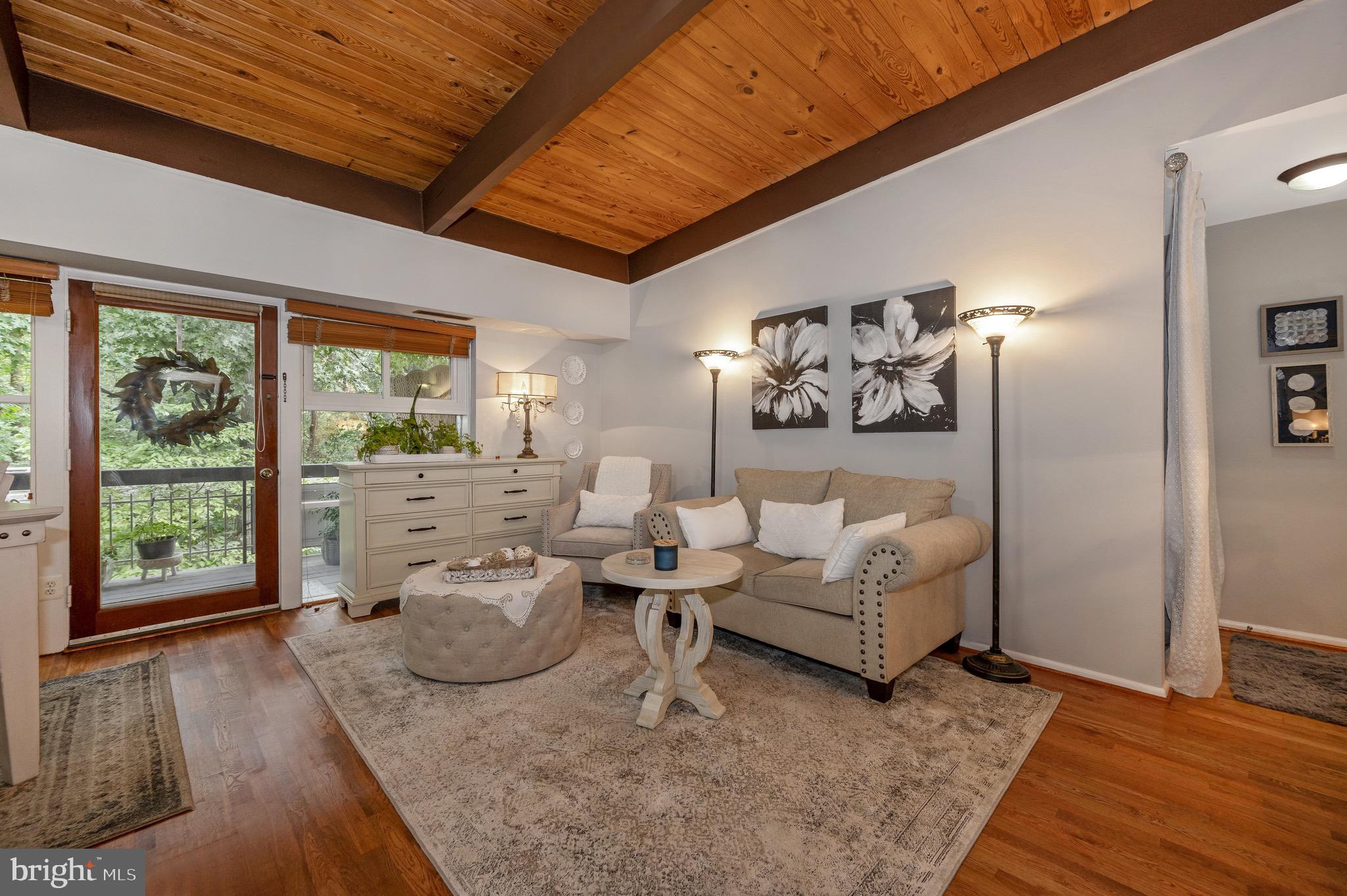 HERITAGE WOODS NORTH - Residential