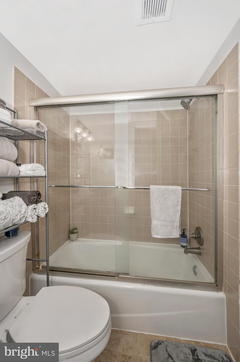 HERITAGE WOODS NORTH - Residential