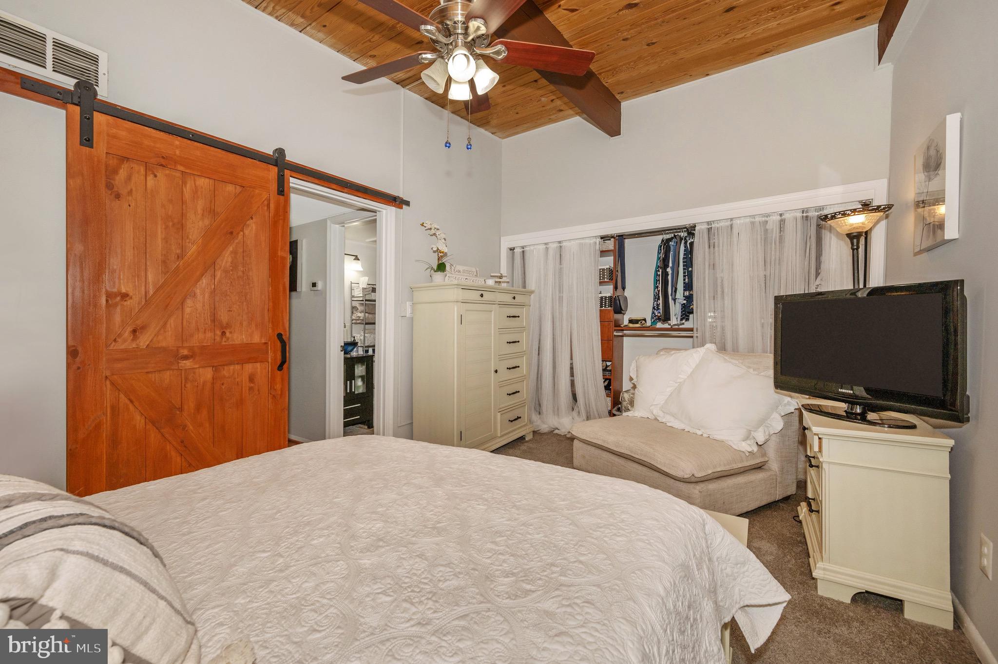 HERITAGE WOODS NORTH - Residential