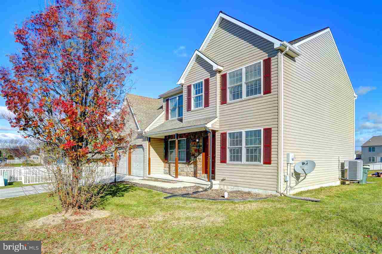 ASHCOMBE FARMS - Residential
