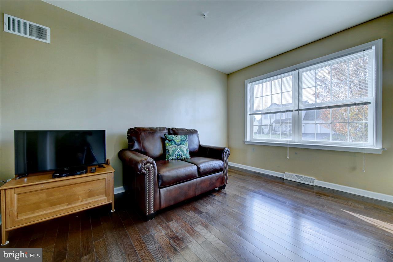 ASHCOMBE FARMS - Residential