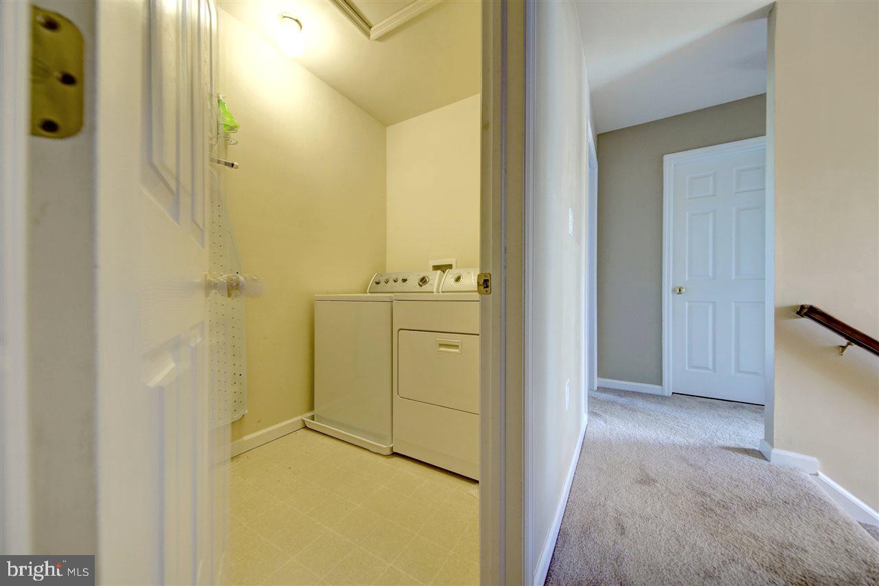 ASHCOMBE FARMS - Residential