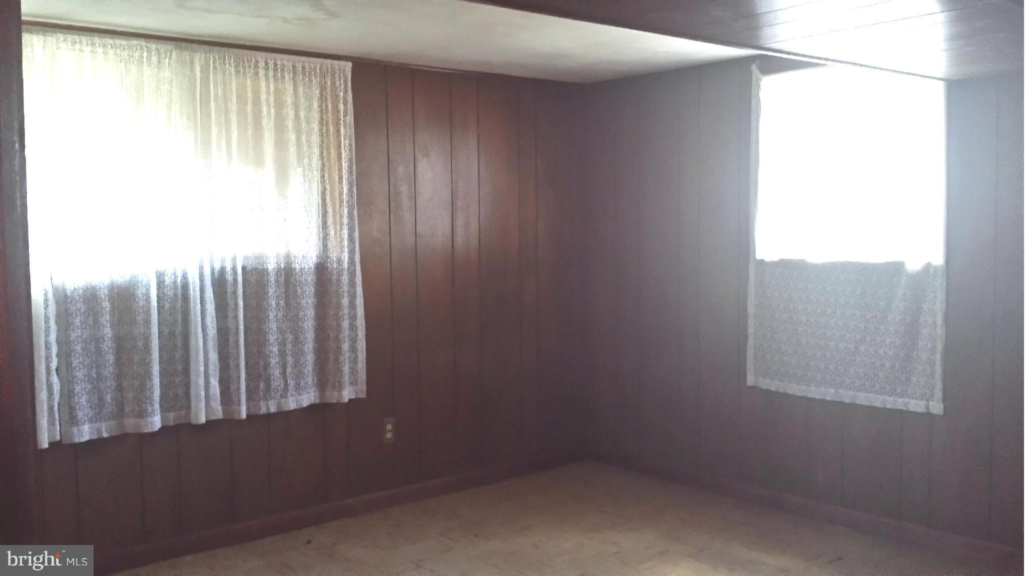 EDGE MEAD - Residential Lease