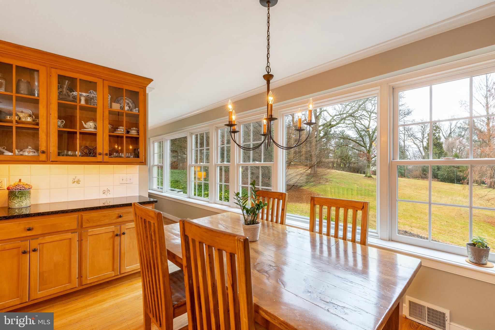 CHESTNUT HILL - Residential