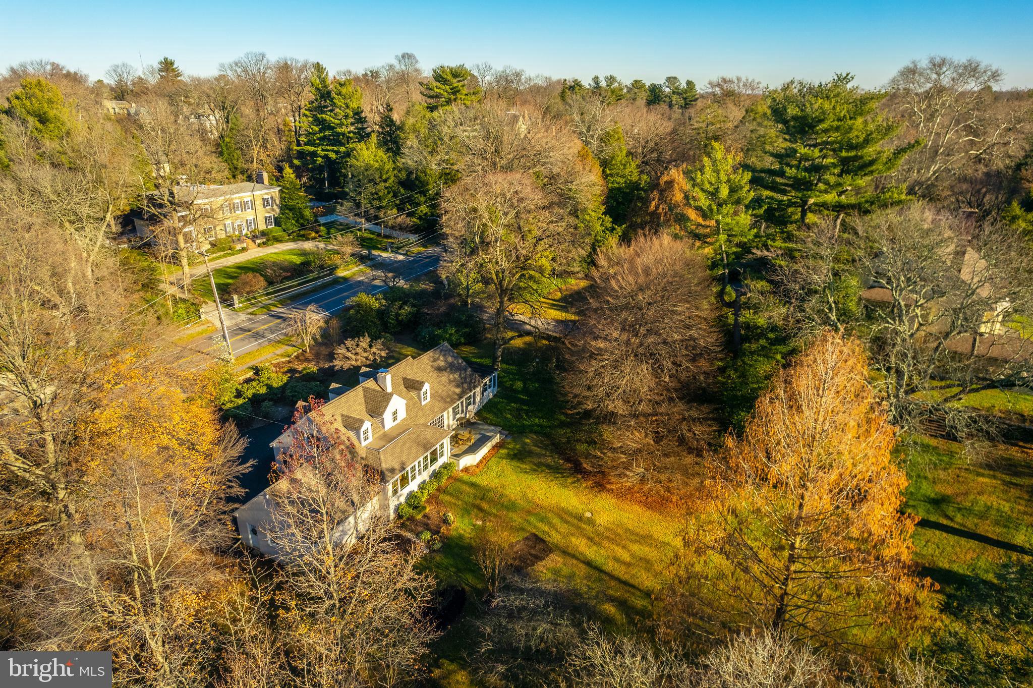 CHESTNUT HILL - Residential