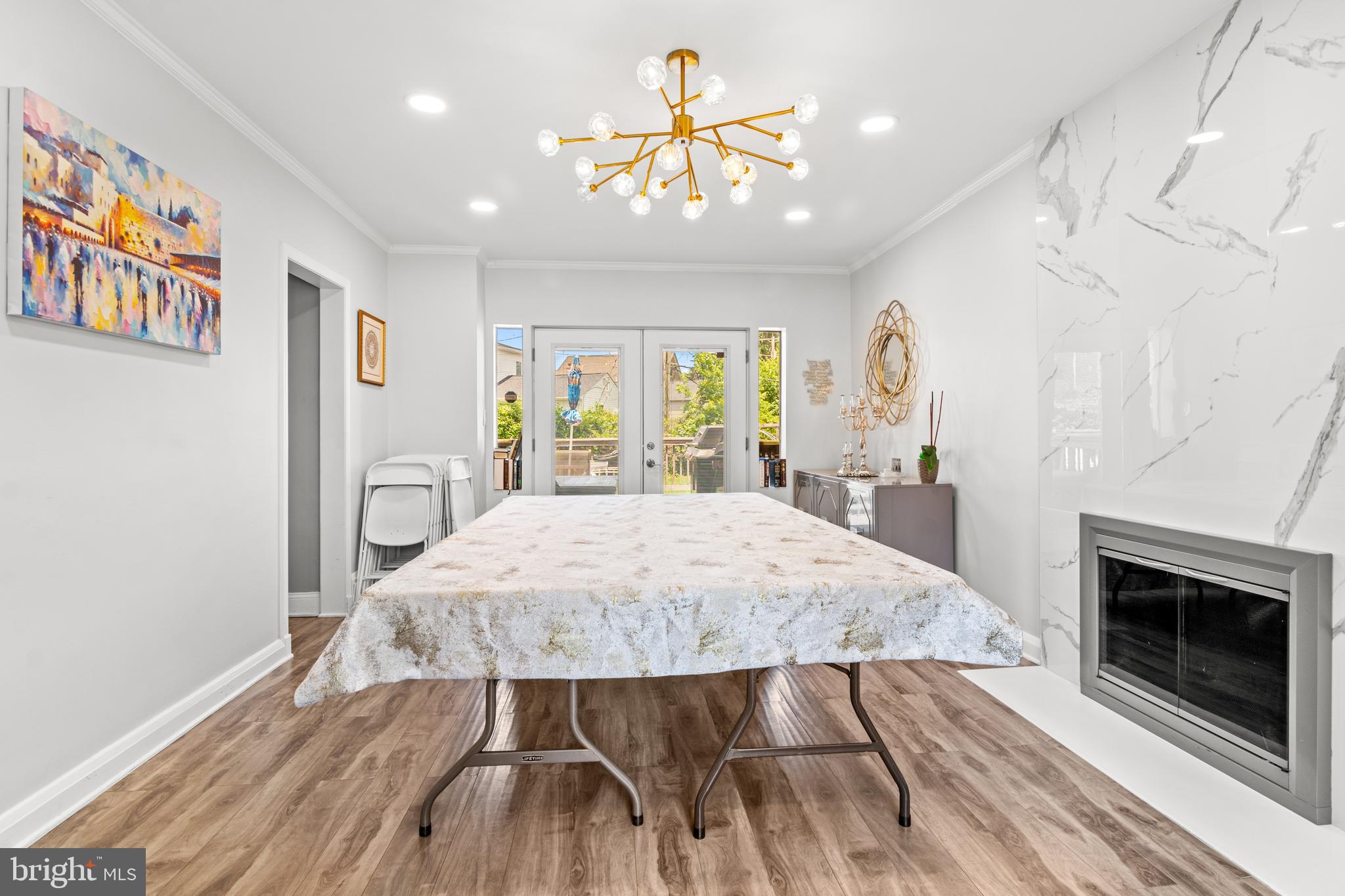 GREEN SPRING MANOR - Residential