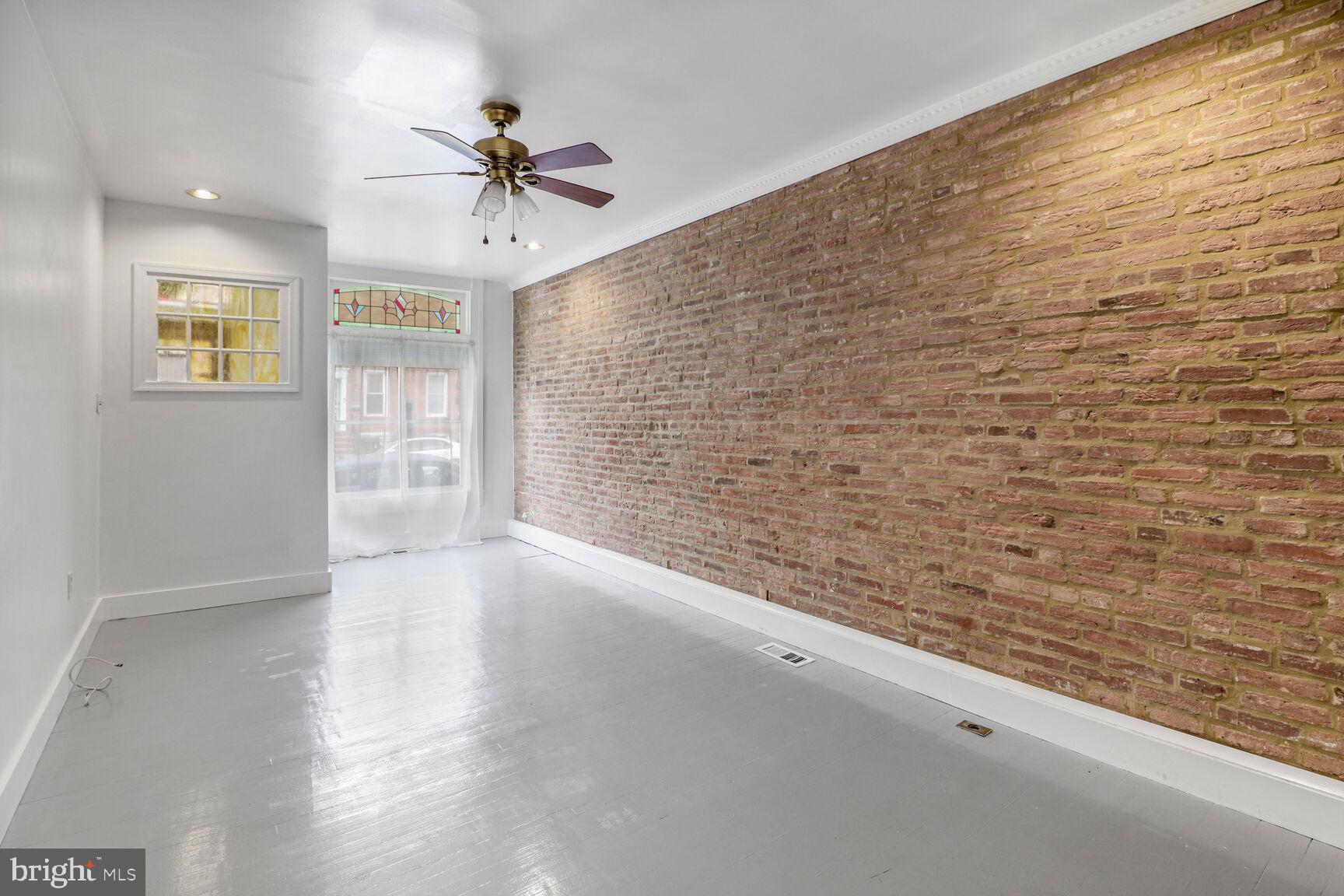 2405 FAIT AVENUE