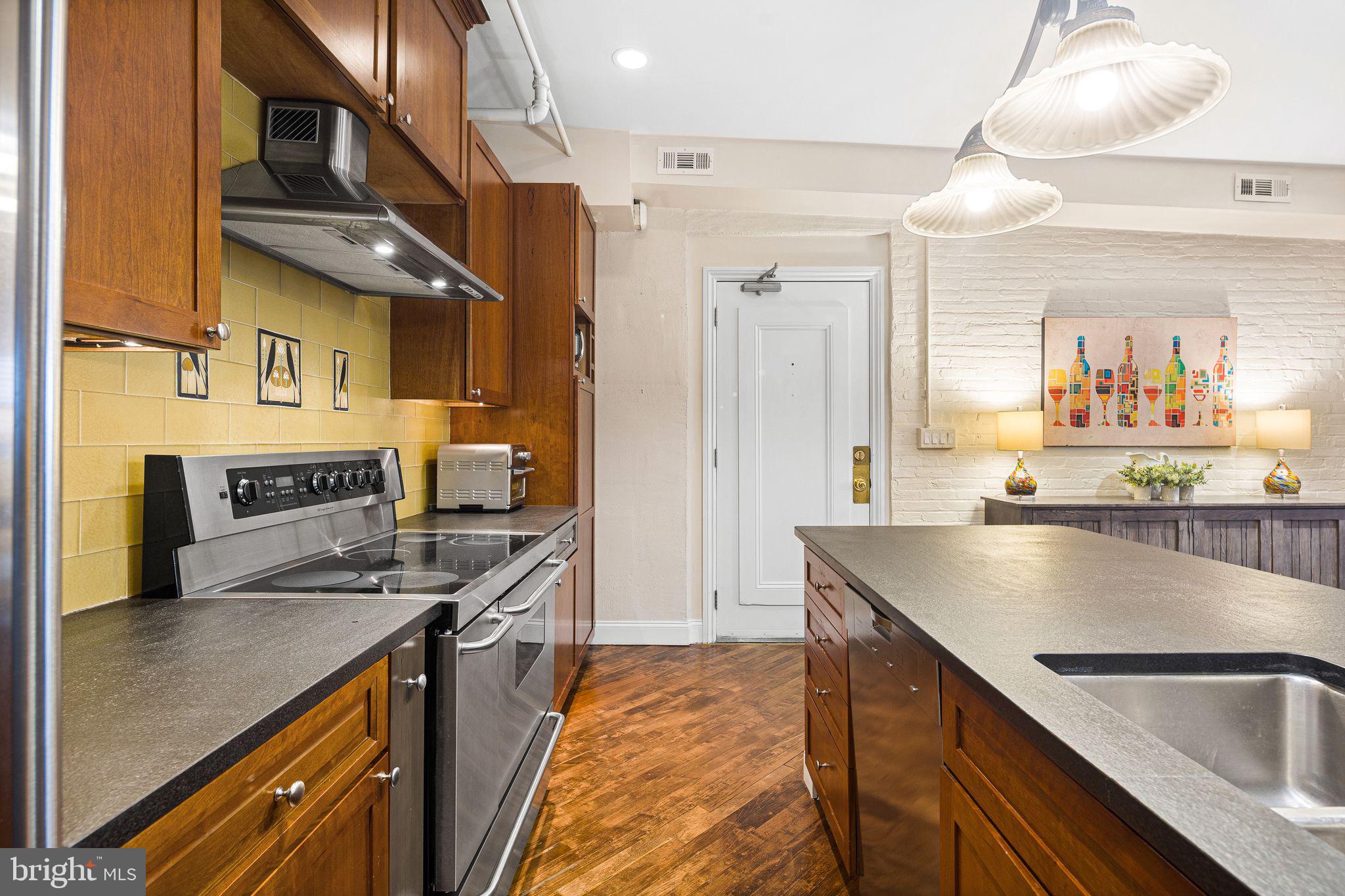 313 N 3RD STREET 5B