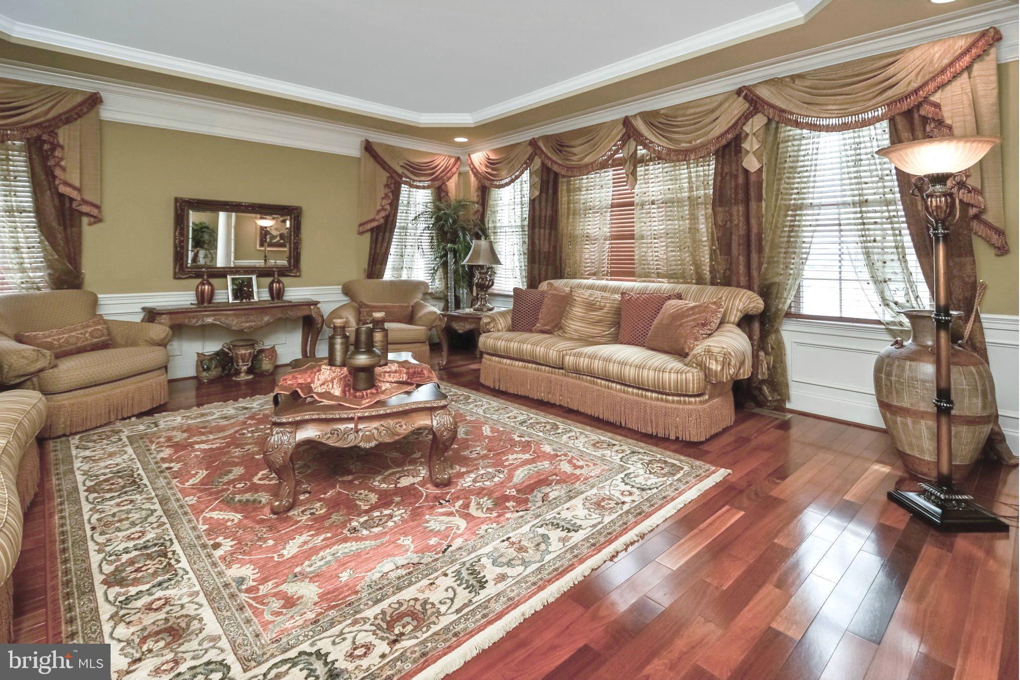 22807 VALLEY PRESERVE COURT