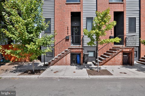 Townhouse For Sale - 2545 Turner Street<br/> PHILADELPHIA, PA 19121