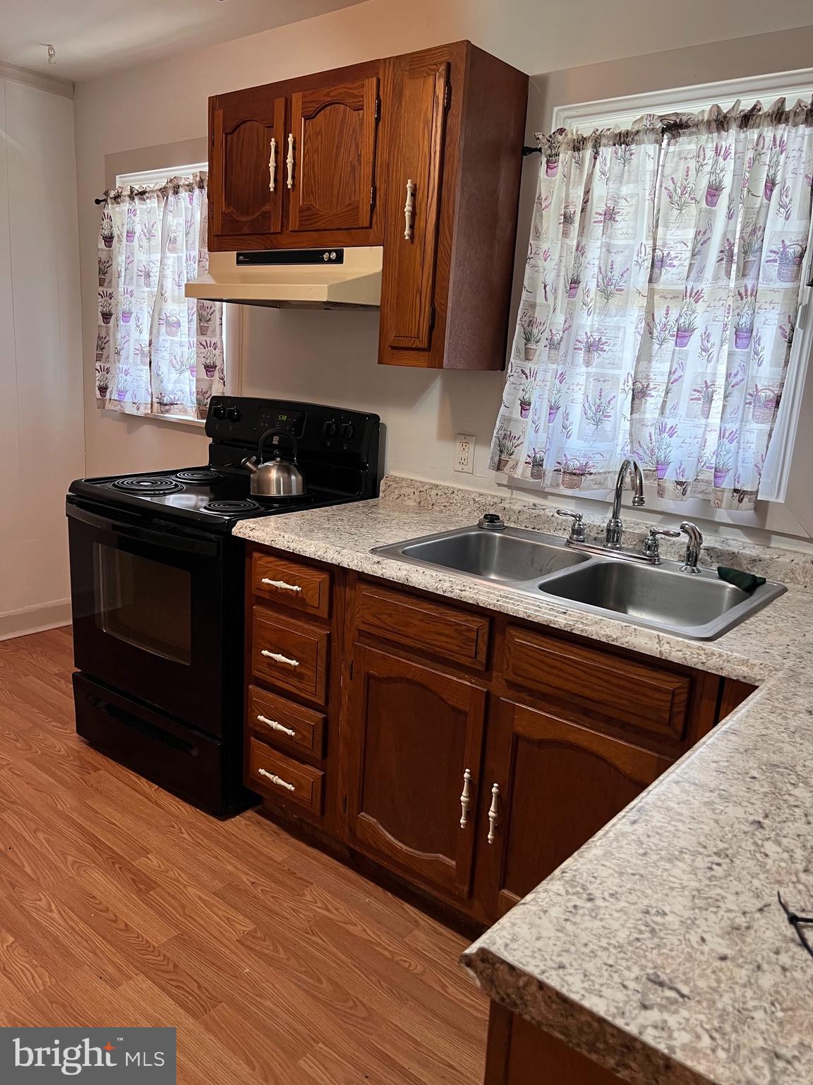 CAMBRIDGE - Residential Lease