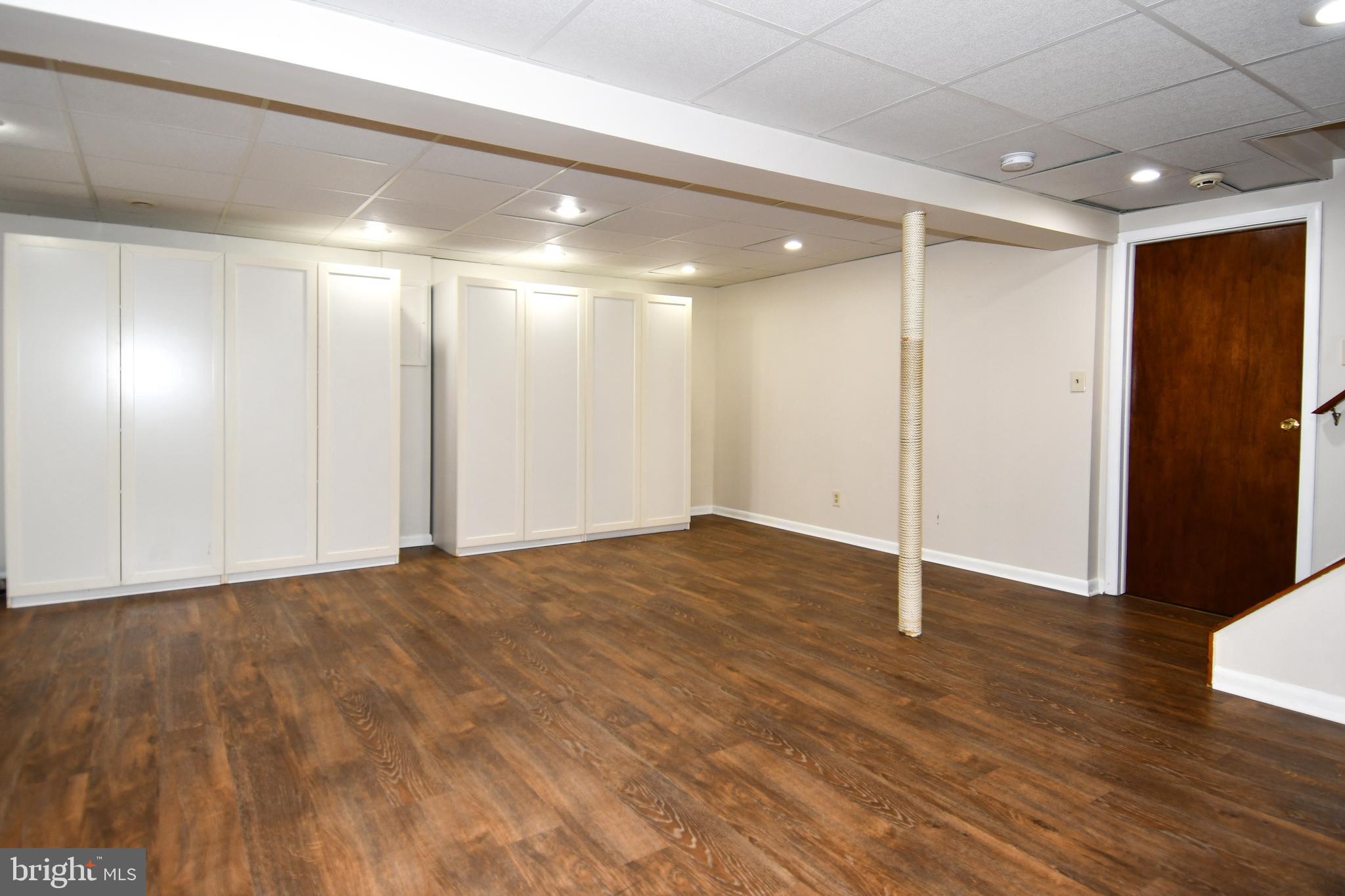 GEORGETOWN GROVE - Residential