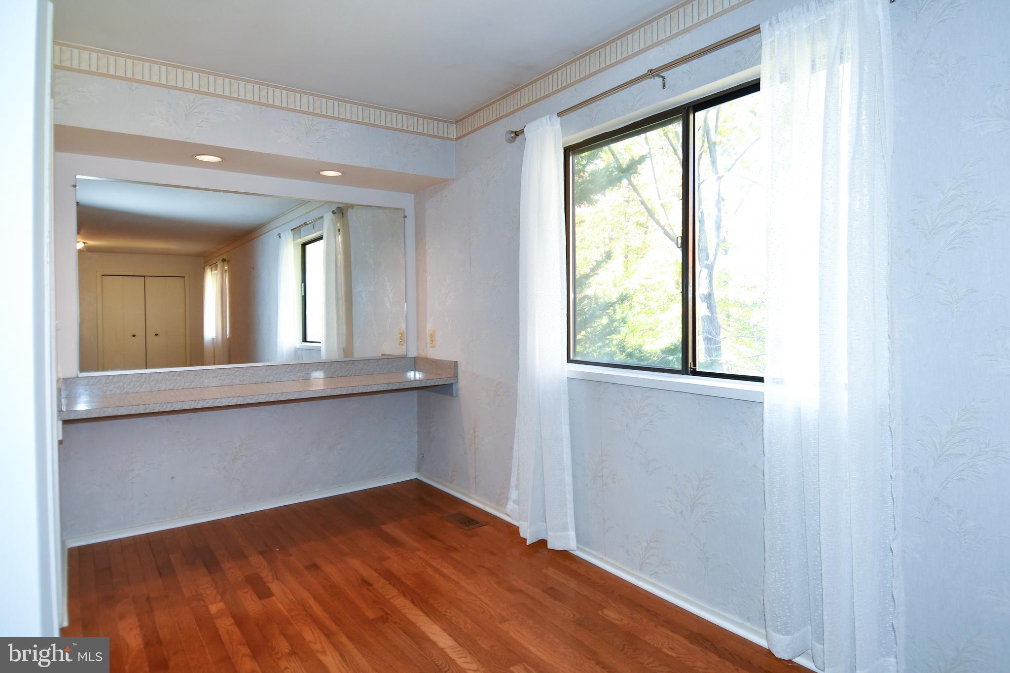 GEORGETOWN GROVE - Residential