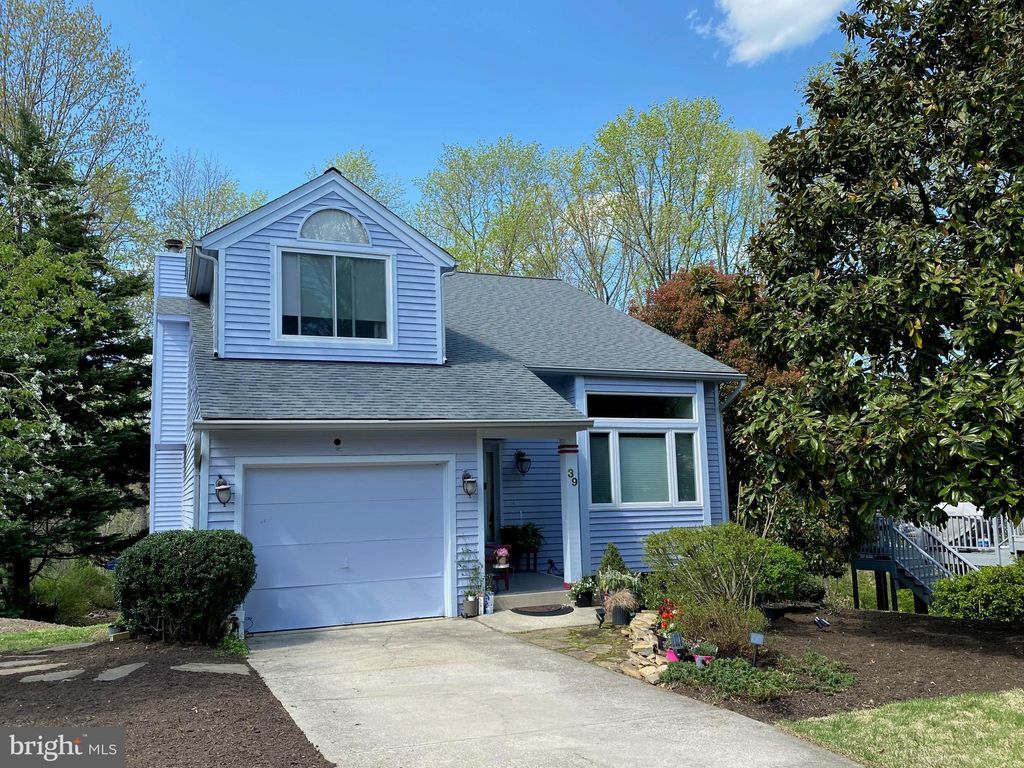 Photo of 39 Windwhisper Lane, ANNAPOLIS, MD 21403 (MLS # MDAA2130334)