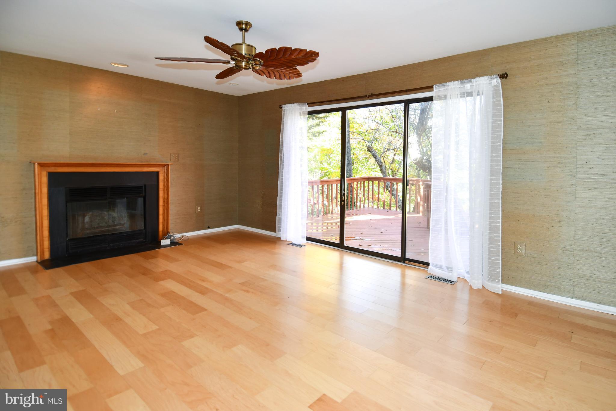 GEORGETOWN GROVE - Residential