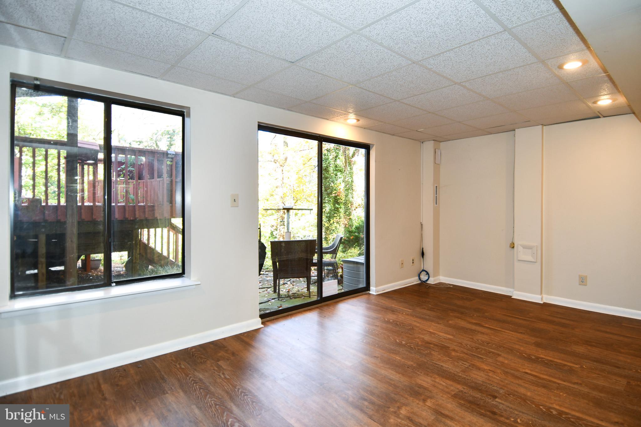 GEORGETOWN GROVE - Residential