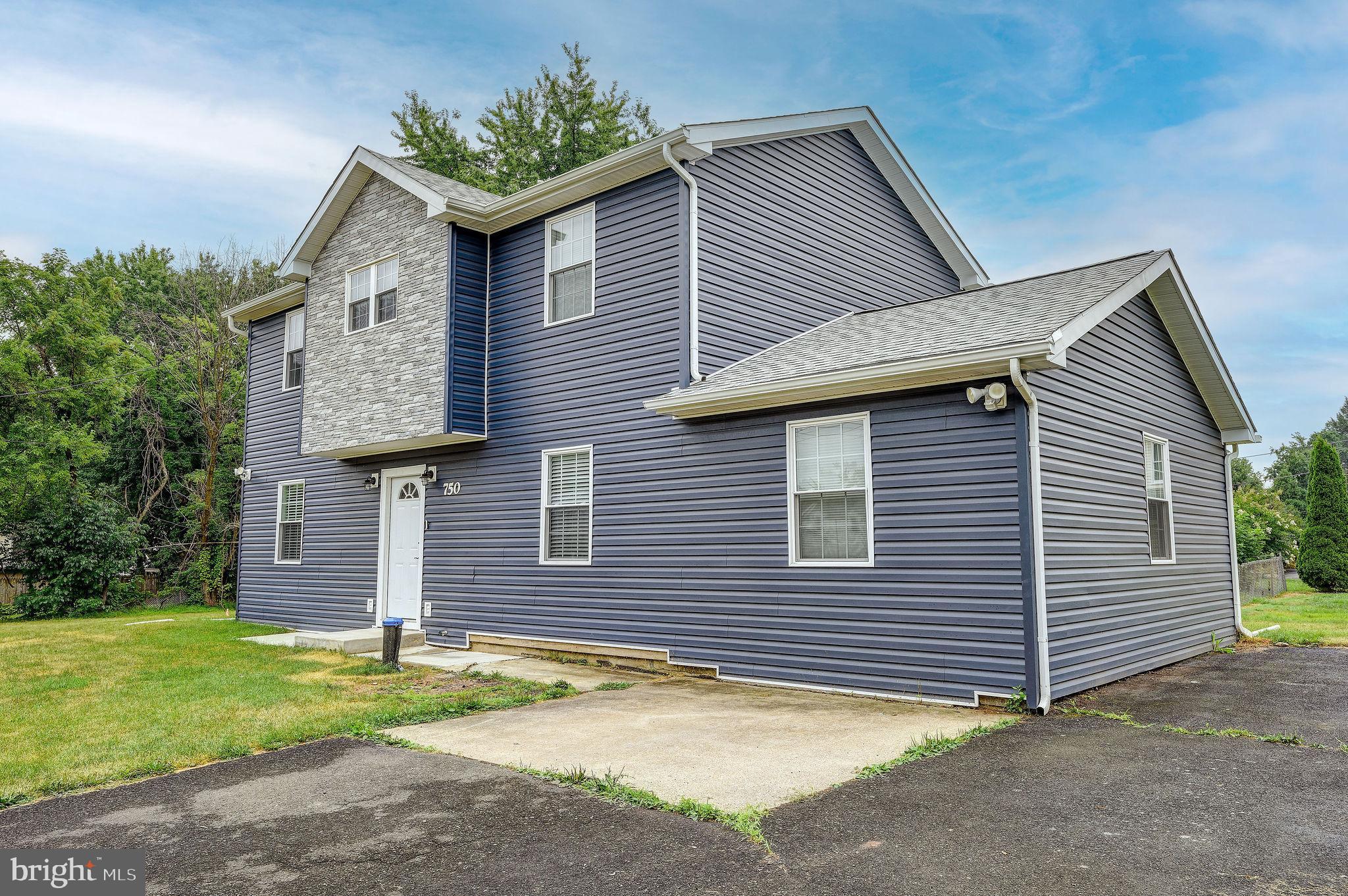 PARKLAND - Residential