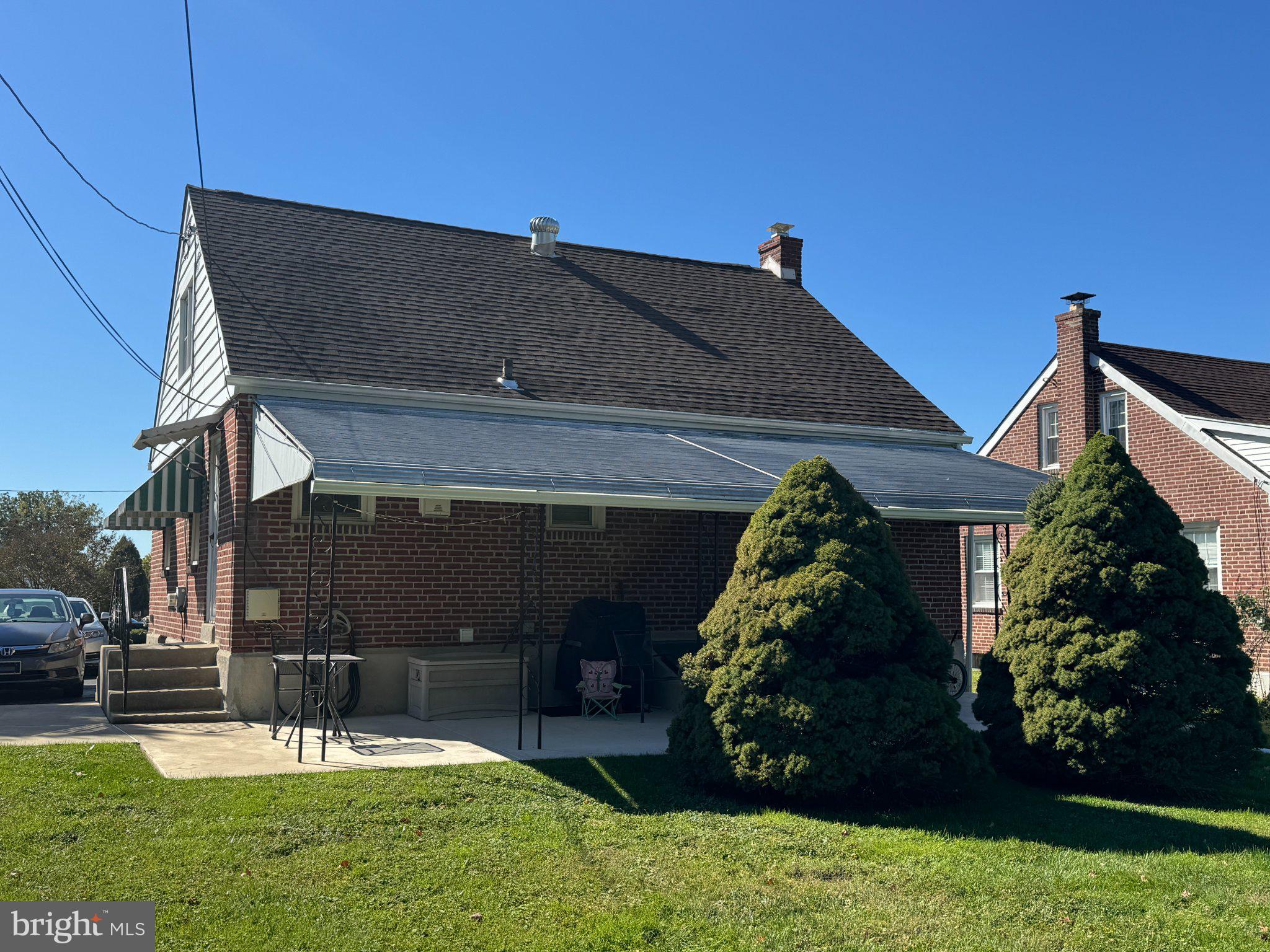 906 EDGEWOOD AVENUE