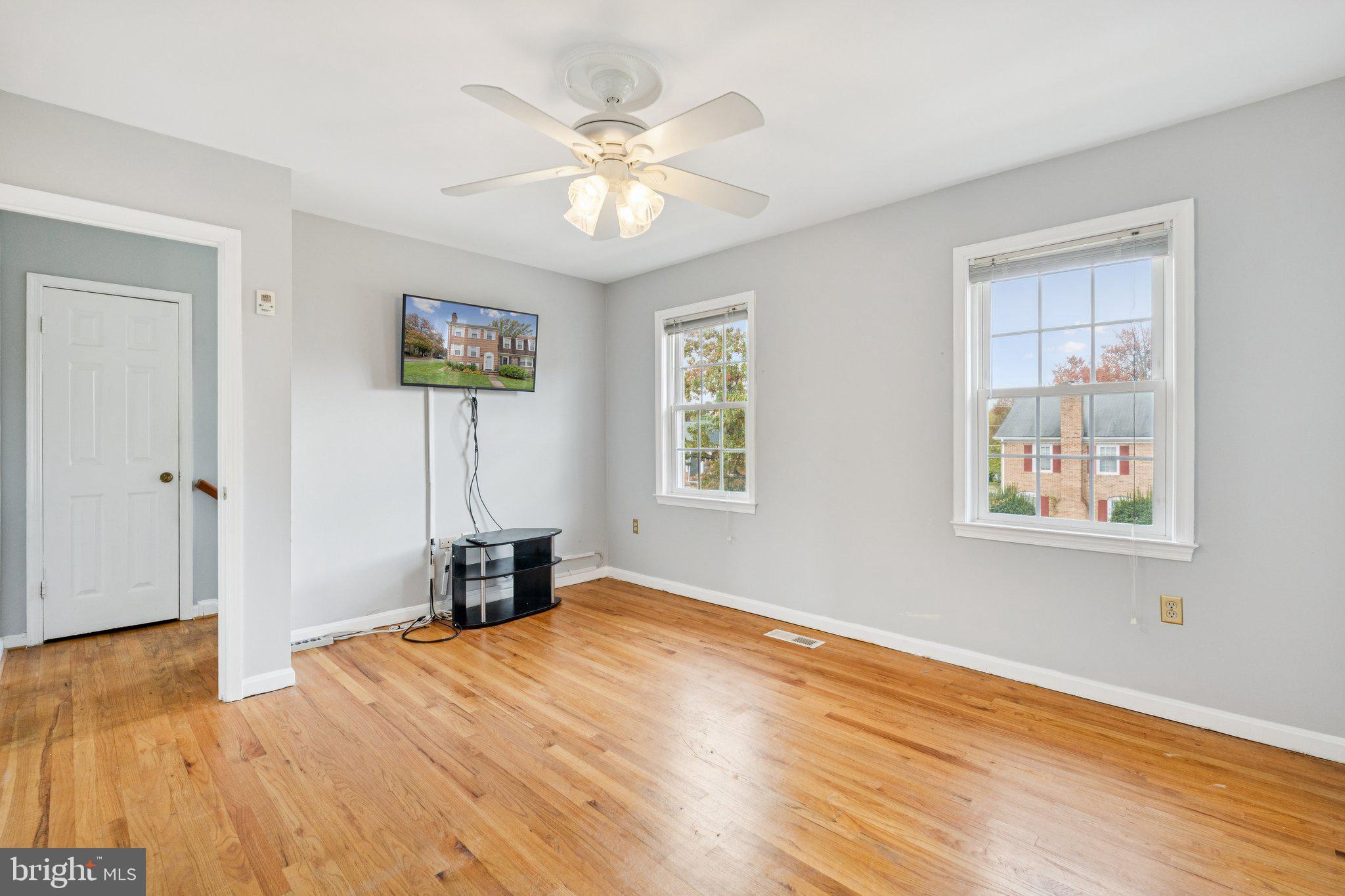 LEEWOOD - Residential Lease