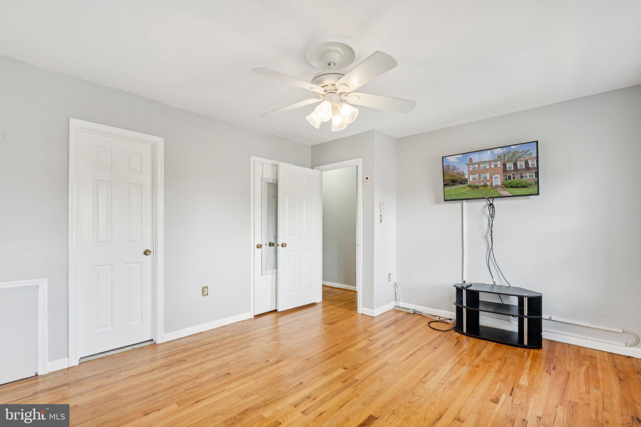 LEEWOOD - Residential Lease