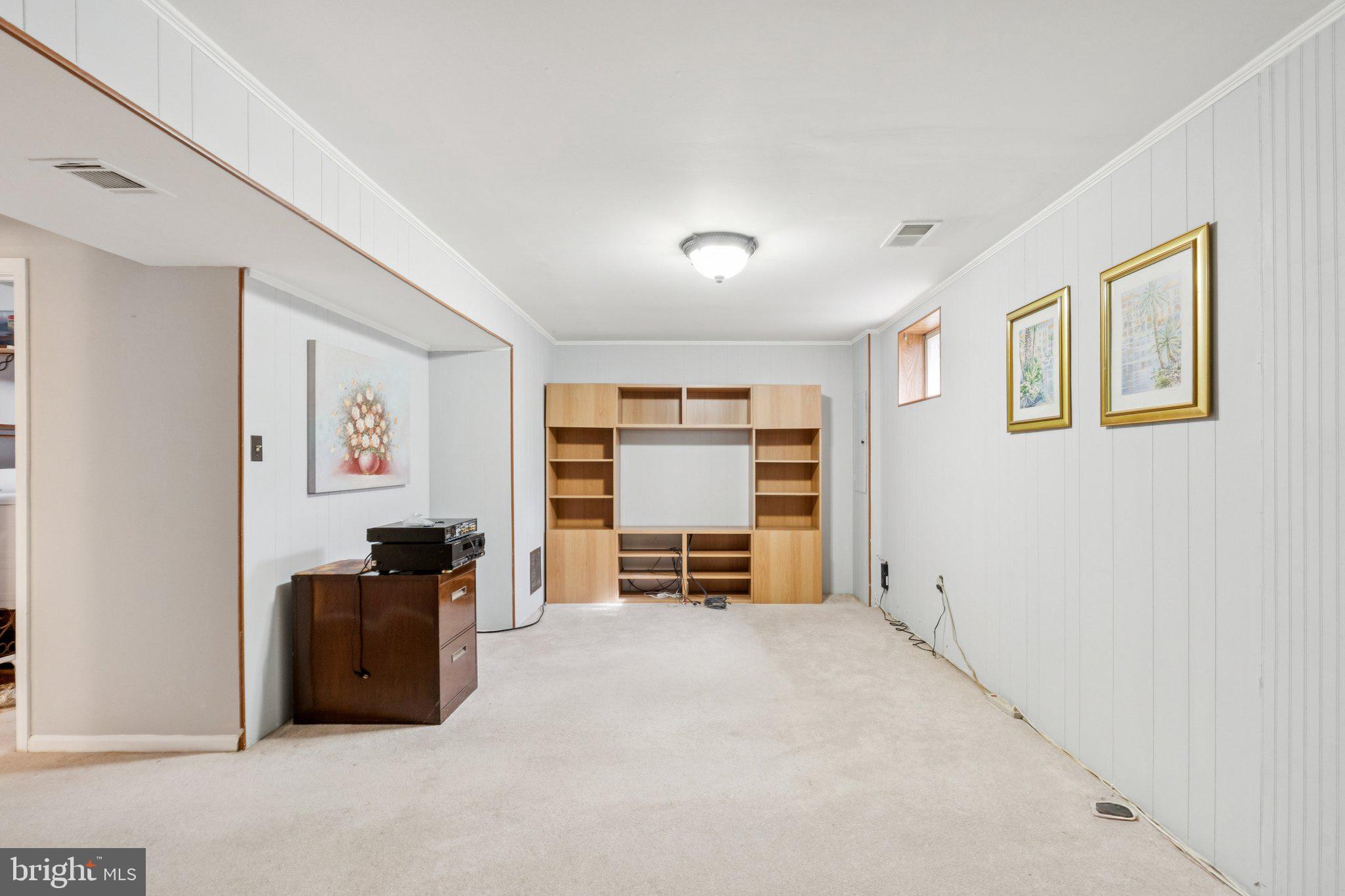 LEEWOOD - Residential Lease