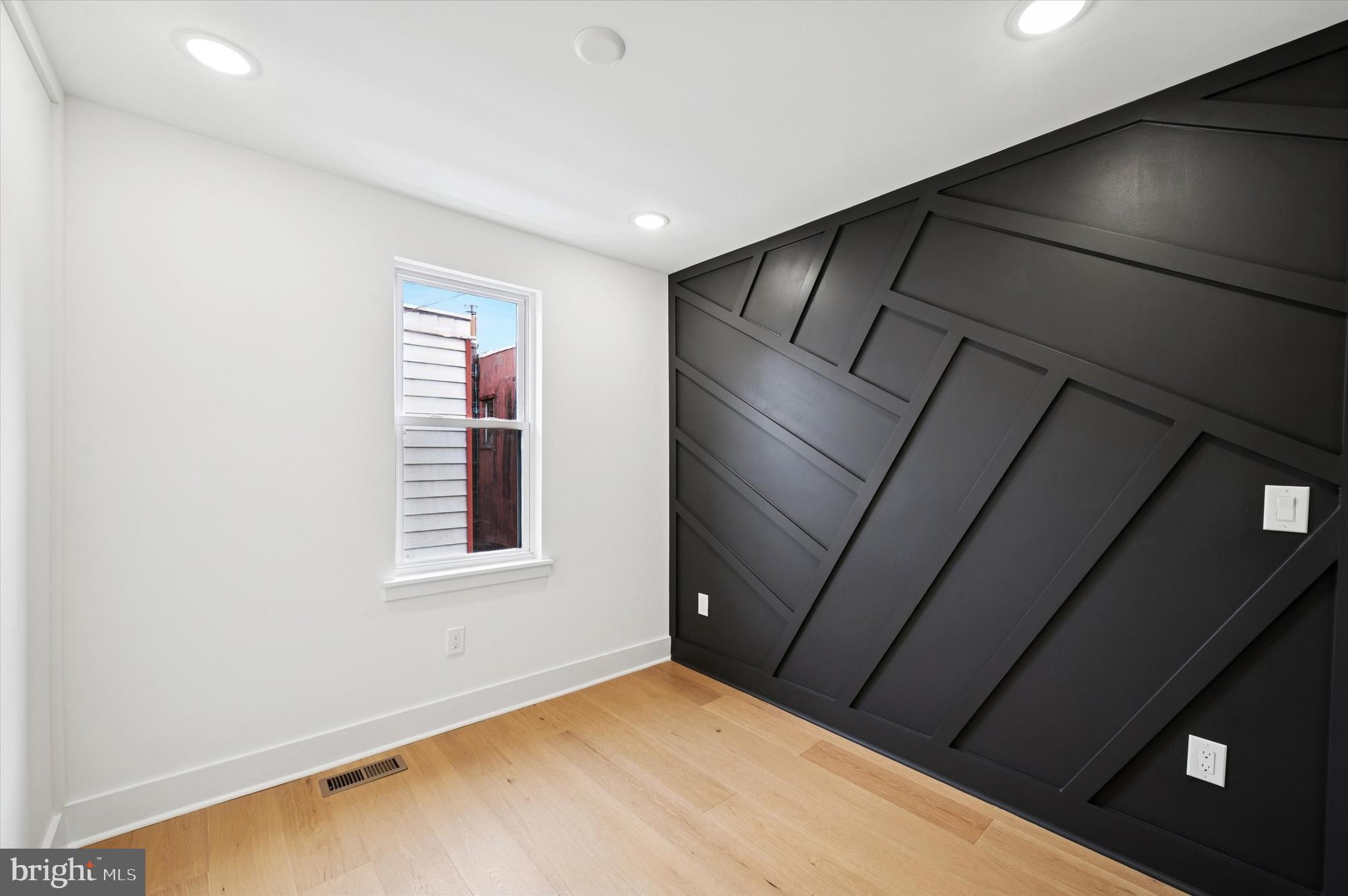 NEWBOLD - Residential