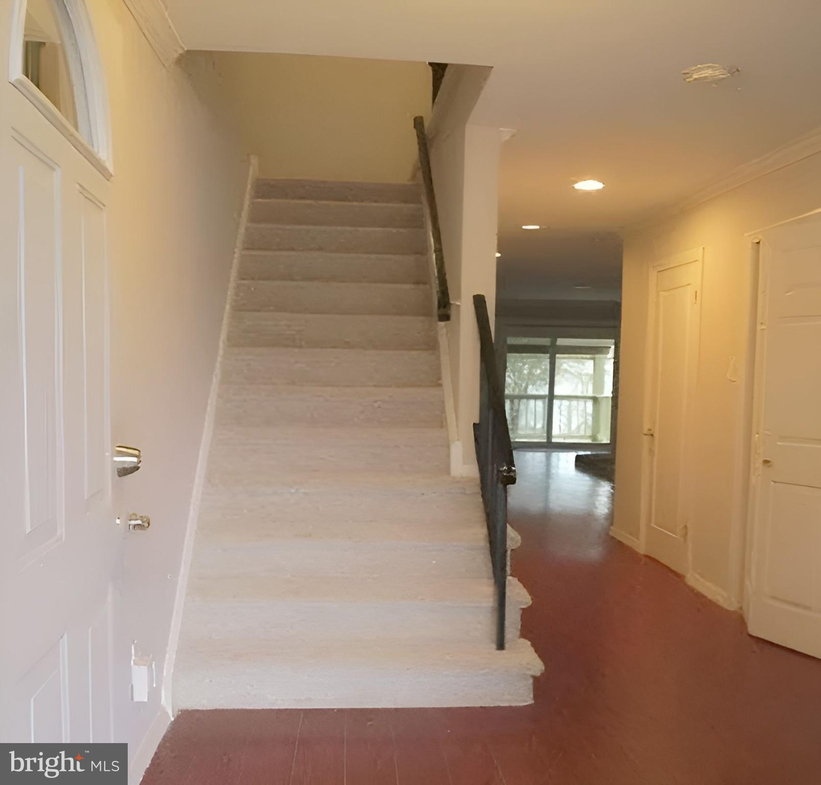 208 KEATS COURT