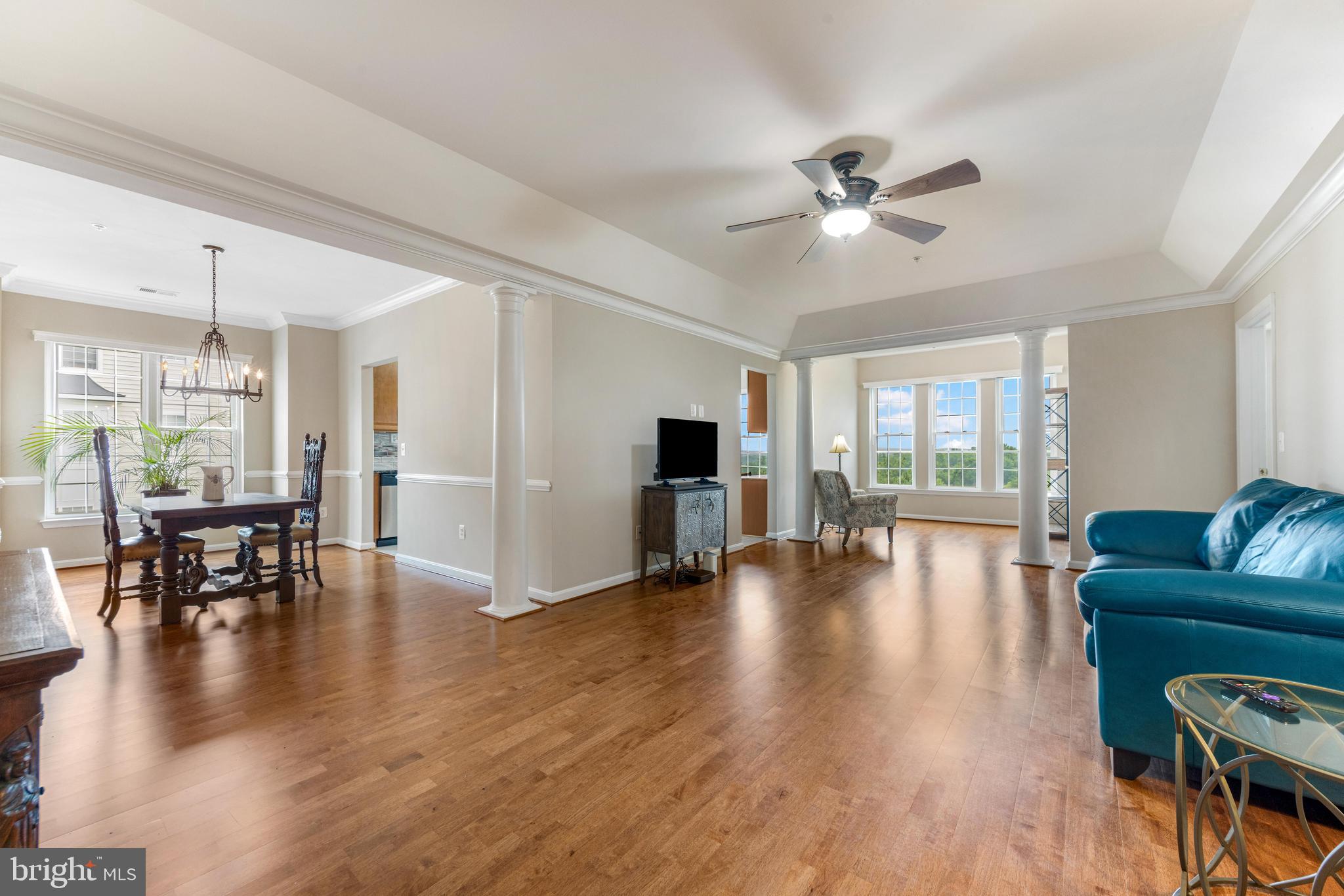 MAPLECREST - Residential